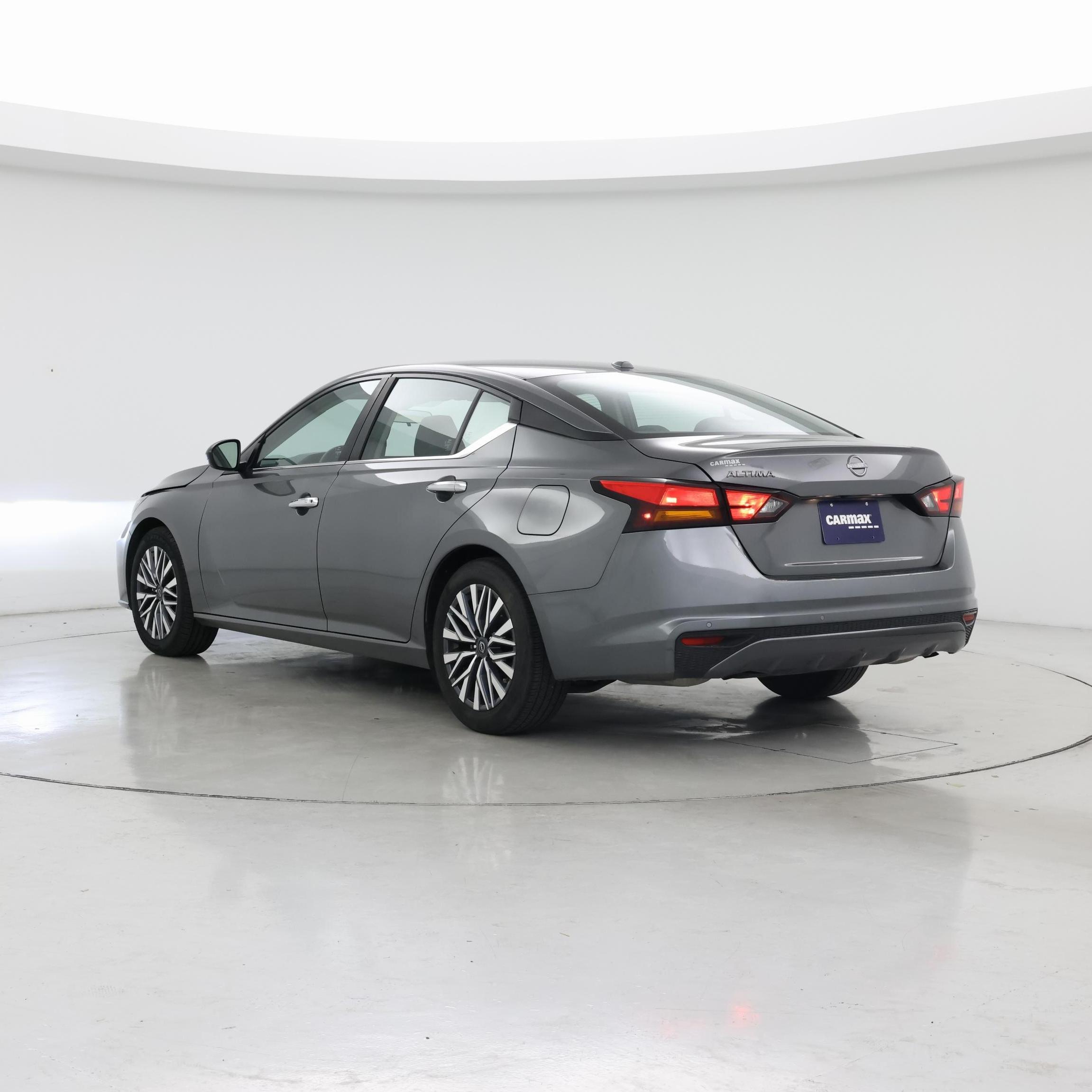Thumbnail: 2025 Nissan Altima - 2
