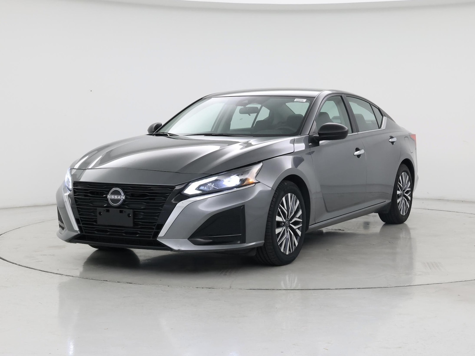 2025 Nissan Altima SV - Photo 5