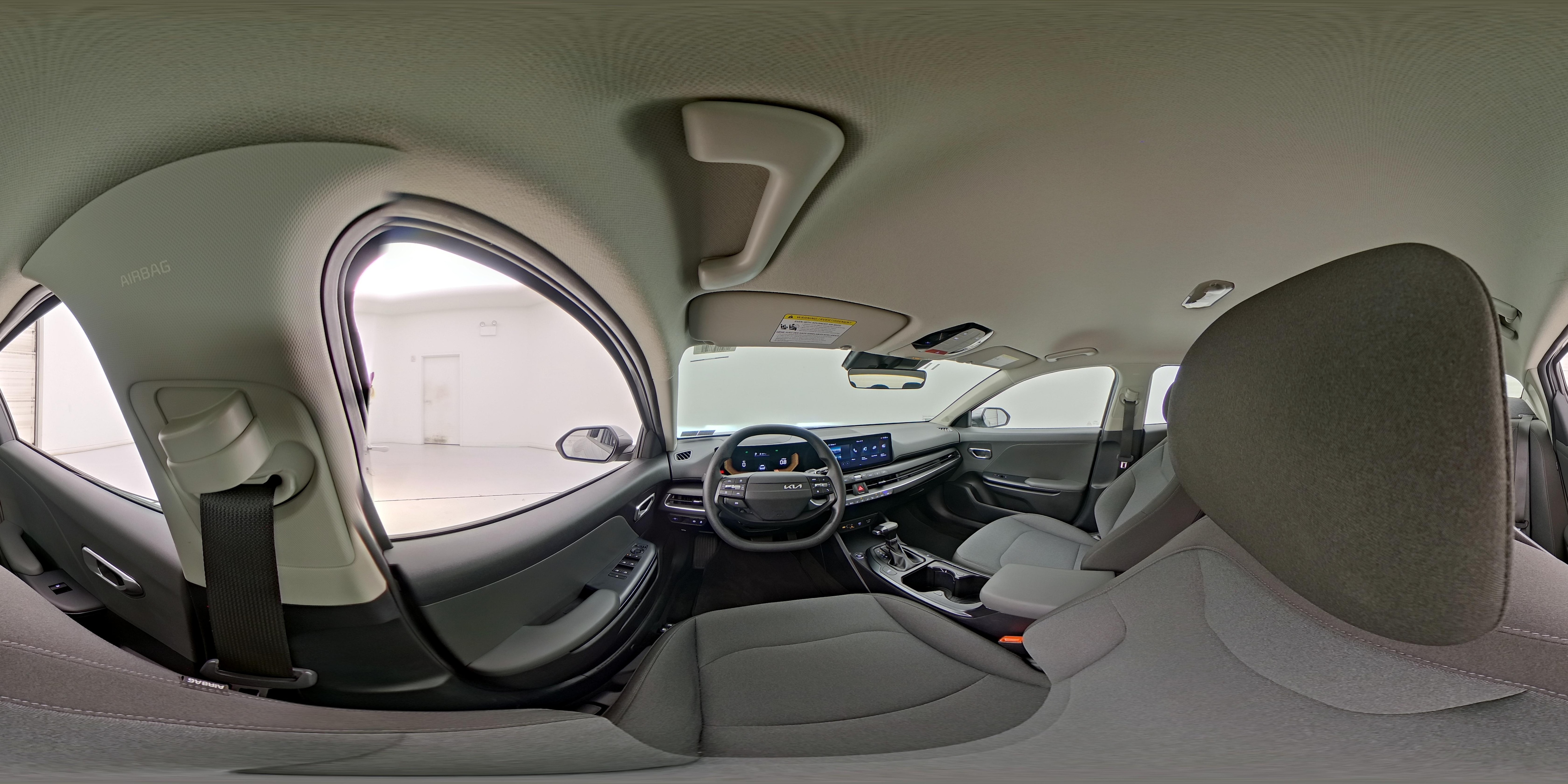 2025 Kia K4 LXS - Photo 26