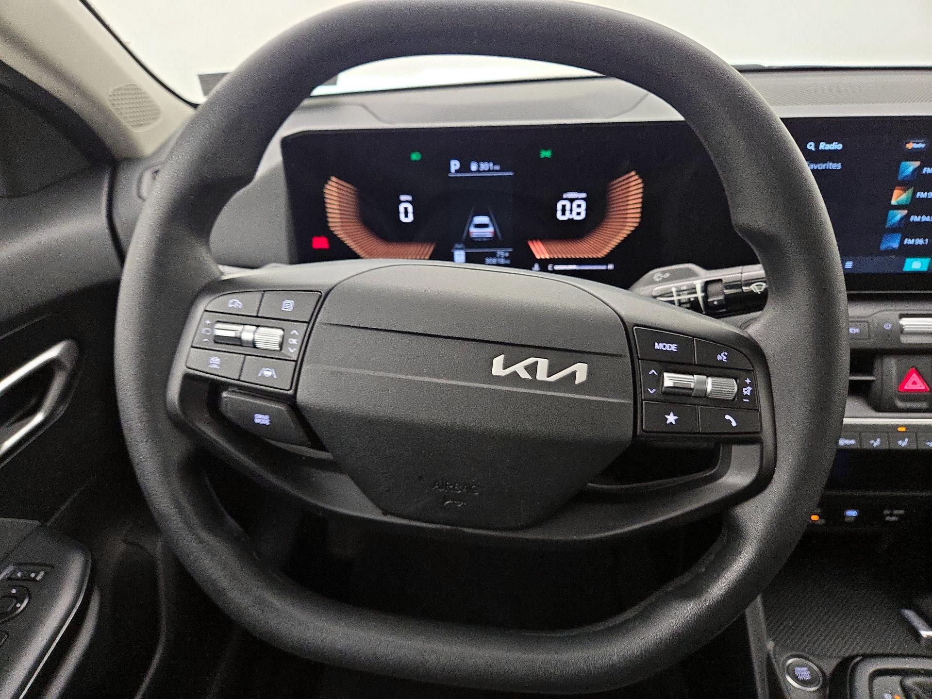 Thumbnail: 2025 Kia K4 - 10