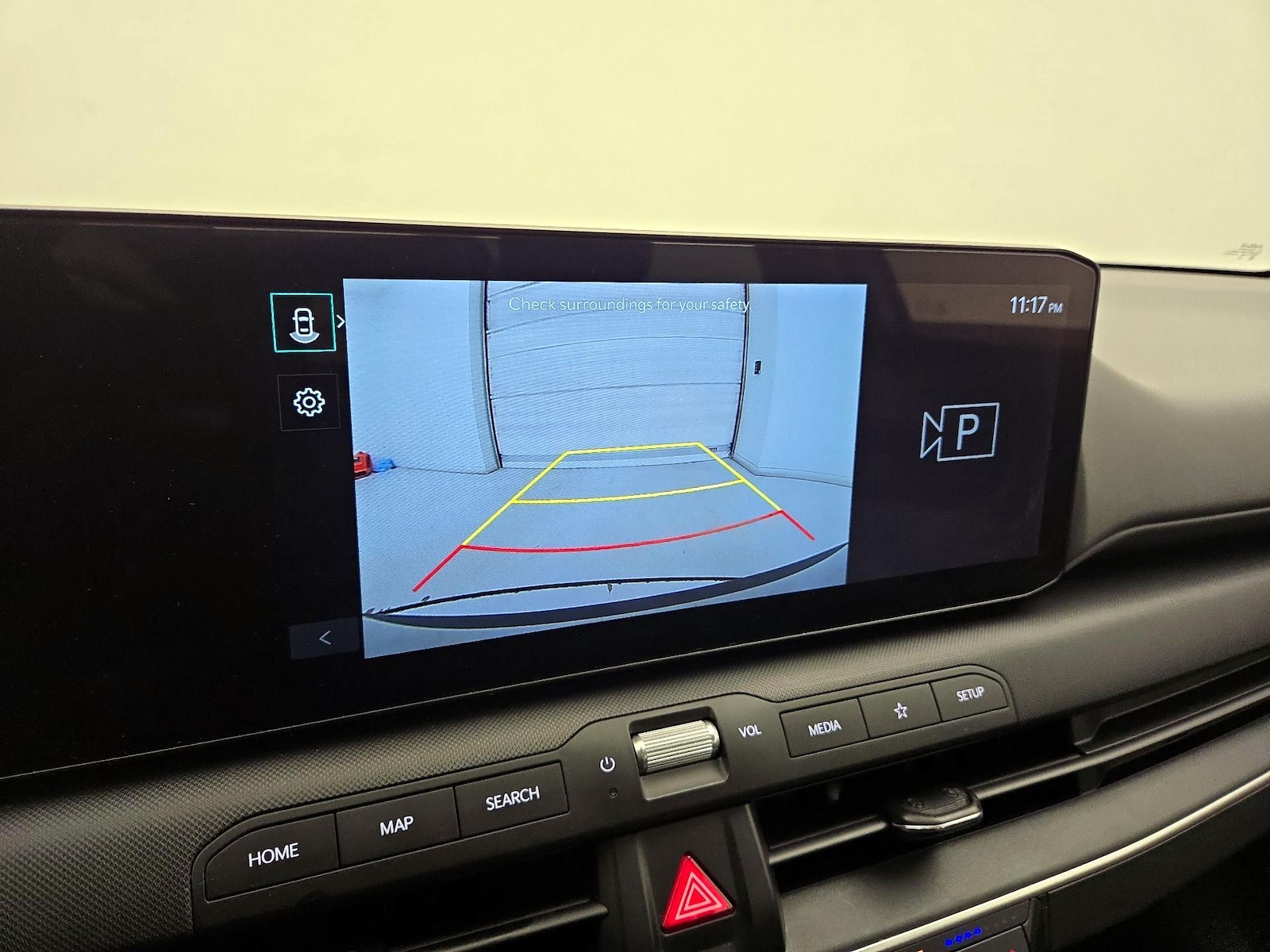 2025 Kia K4 LXS - Photo 15
