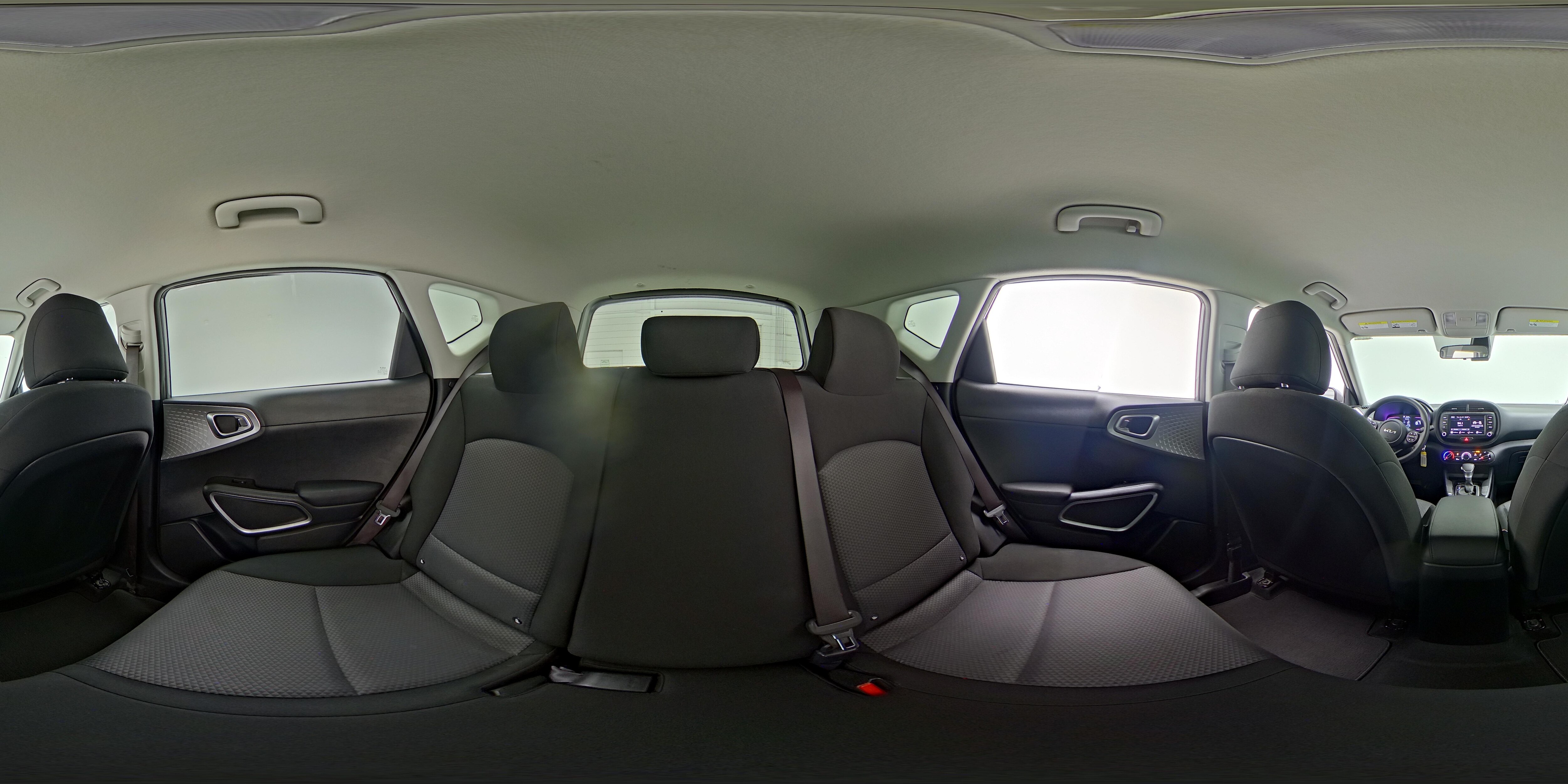 2025 Kia Soul LX - Photo 25