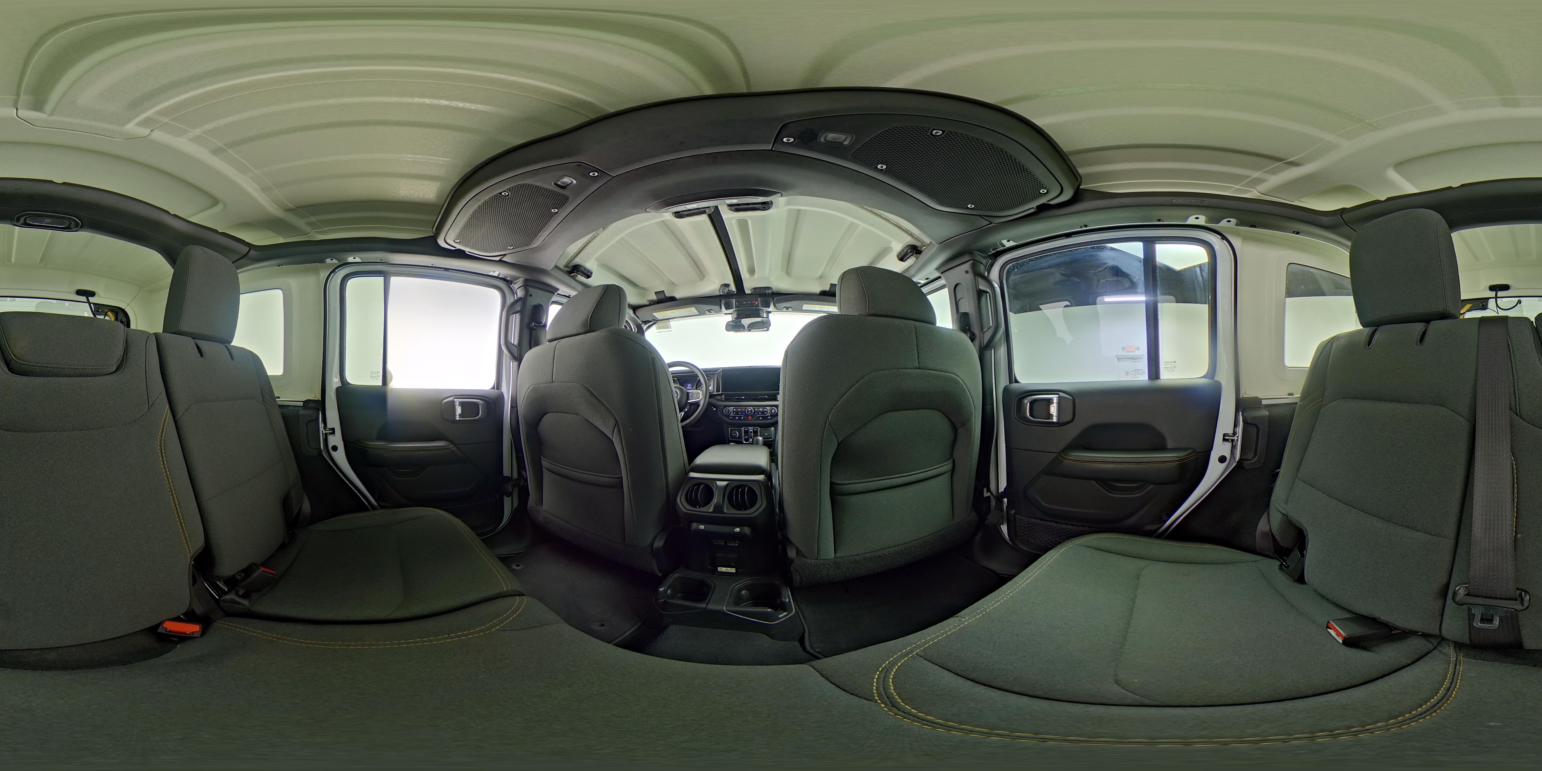 2025 Jeep Wrangler 4-Door Sahara - Photo 25