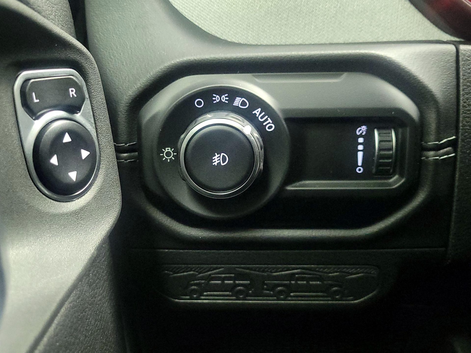 2025 Jeep Wrangler 4-Door Sahara - Photo 14