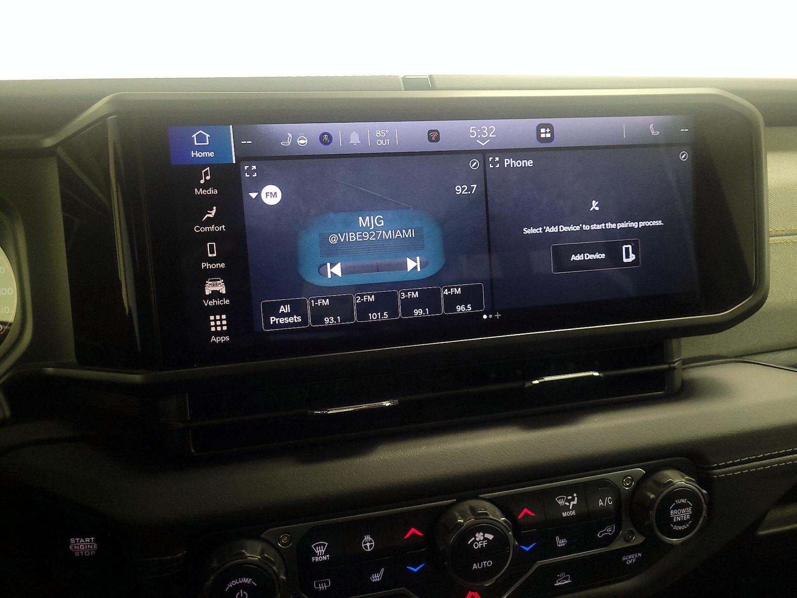 2025 Jeep Wrangler 4-Door Sahara - Photo 16