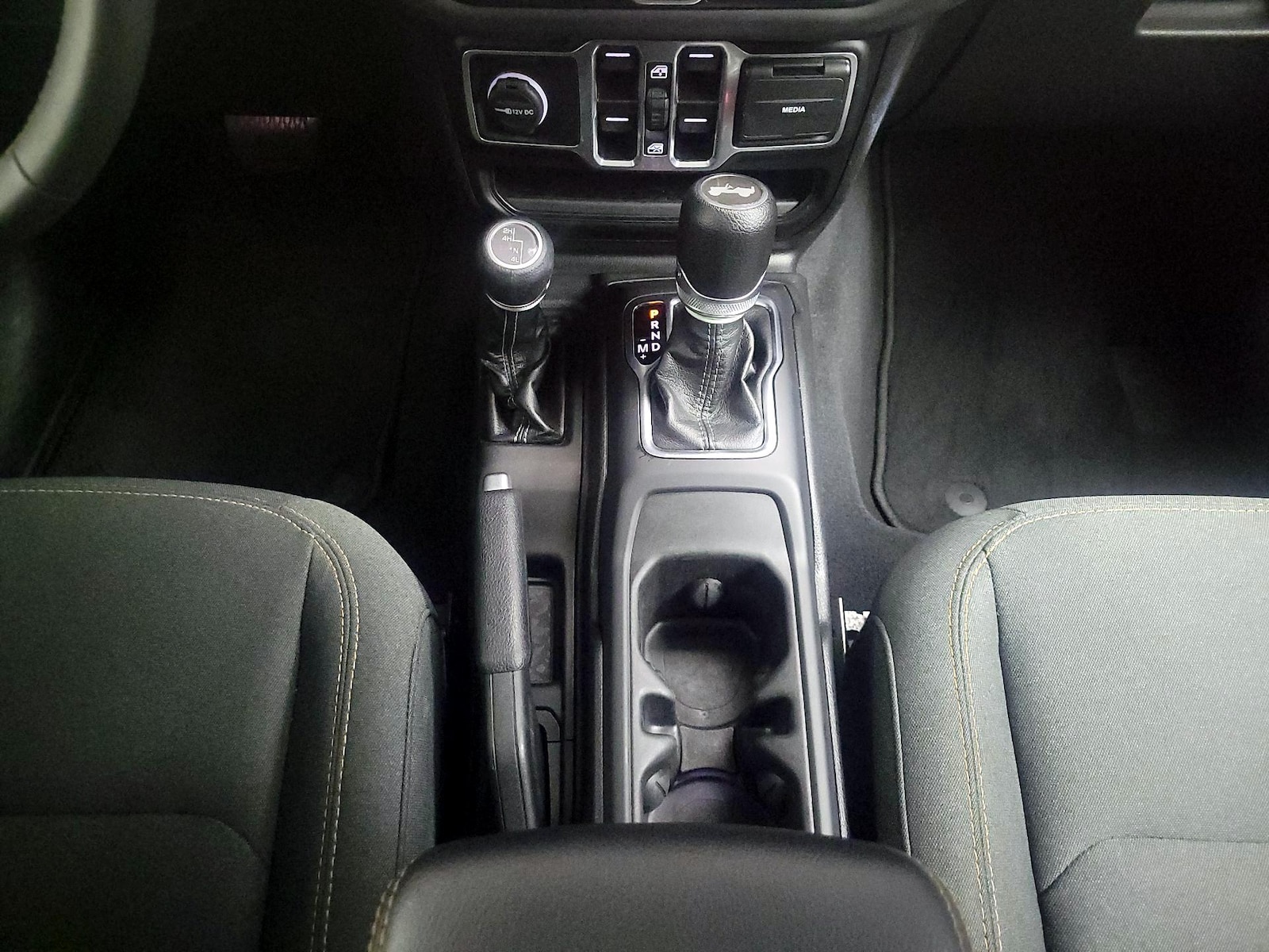 2025 Jeep Wrangler 4-Door Sahara - Photo 18