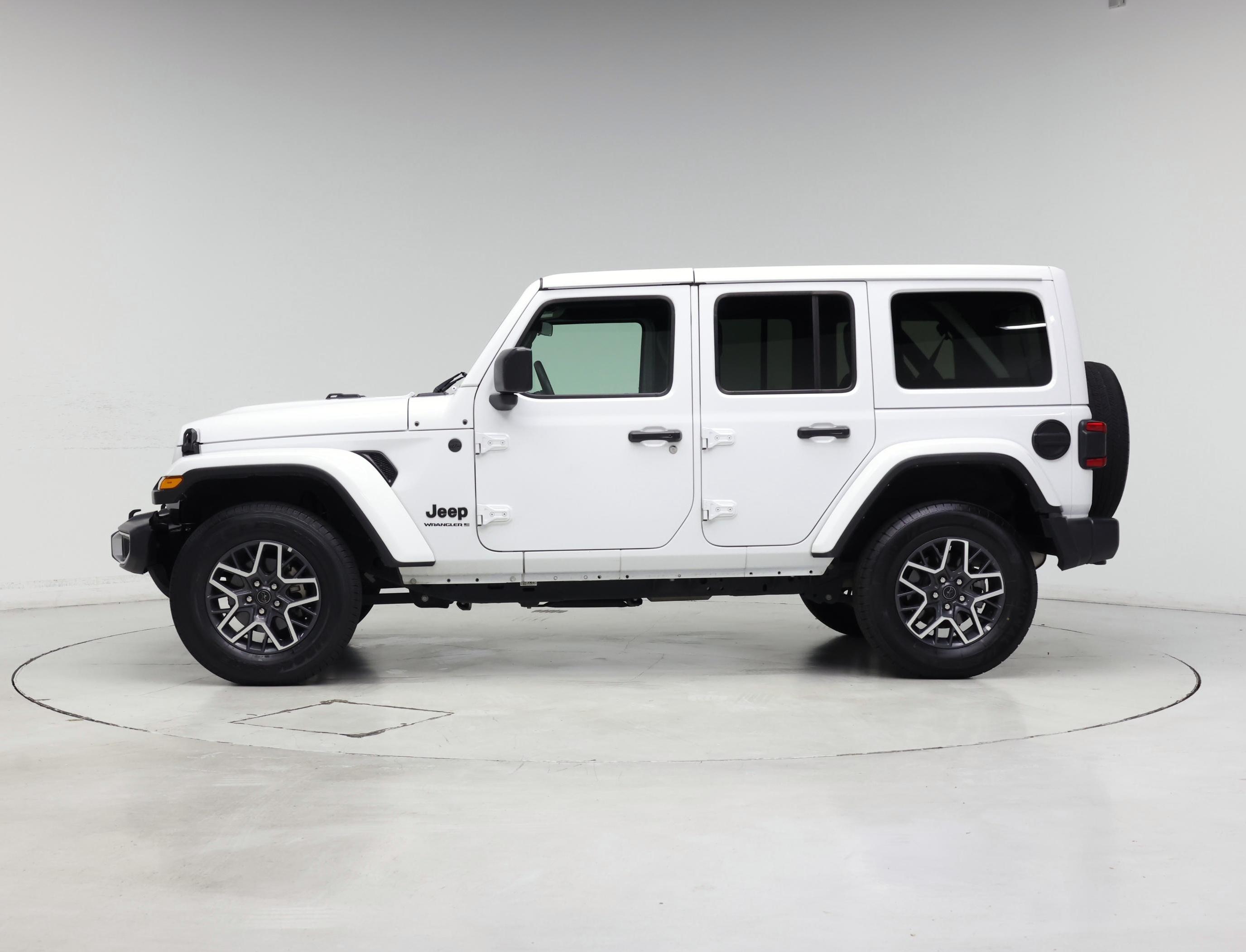 Thumbnail: 2025 Jeep Wrangler - 3