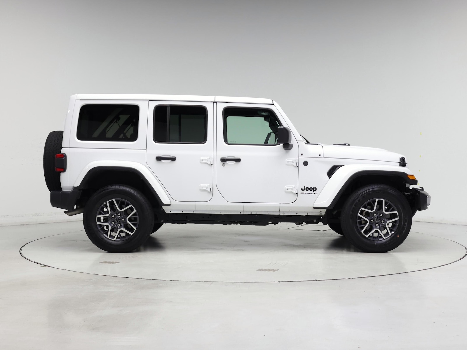 2025 Jeep Wrangler 4-Door Sahara - Photo 8