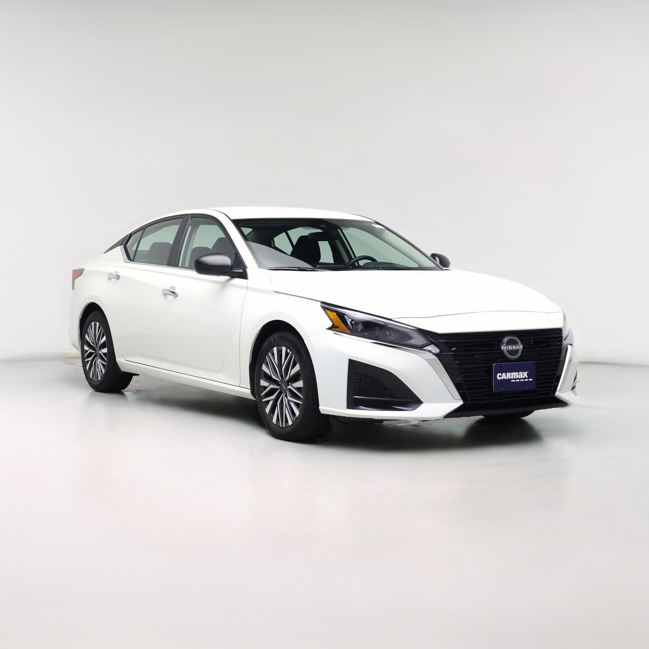 Thumbnail: 2025 Nissan Altima - 1