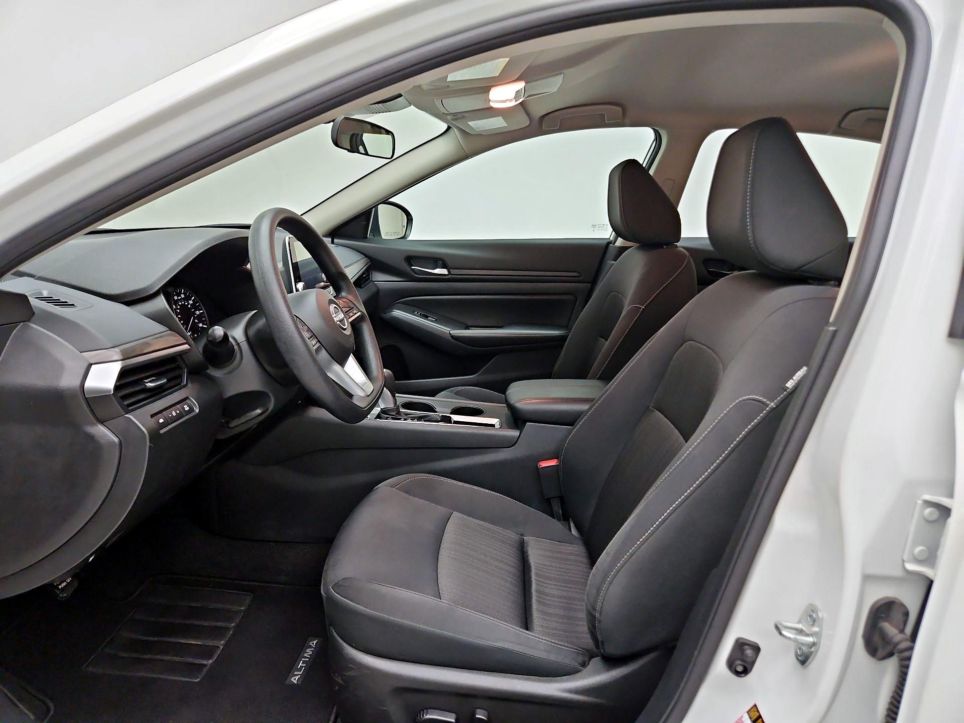 Thumbnail: 2025 Nissan Altima - 11