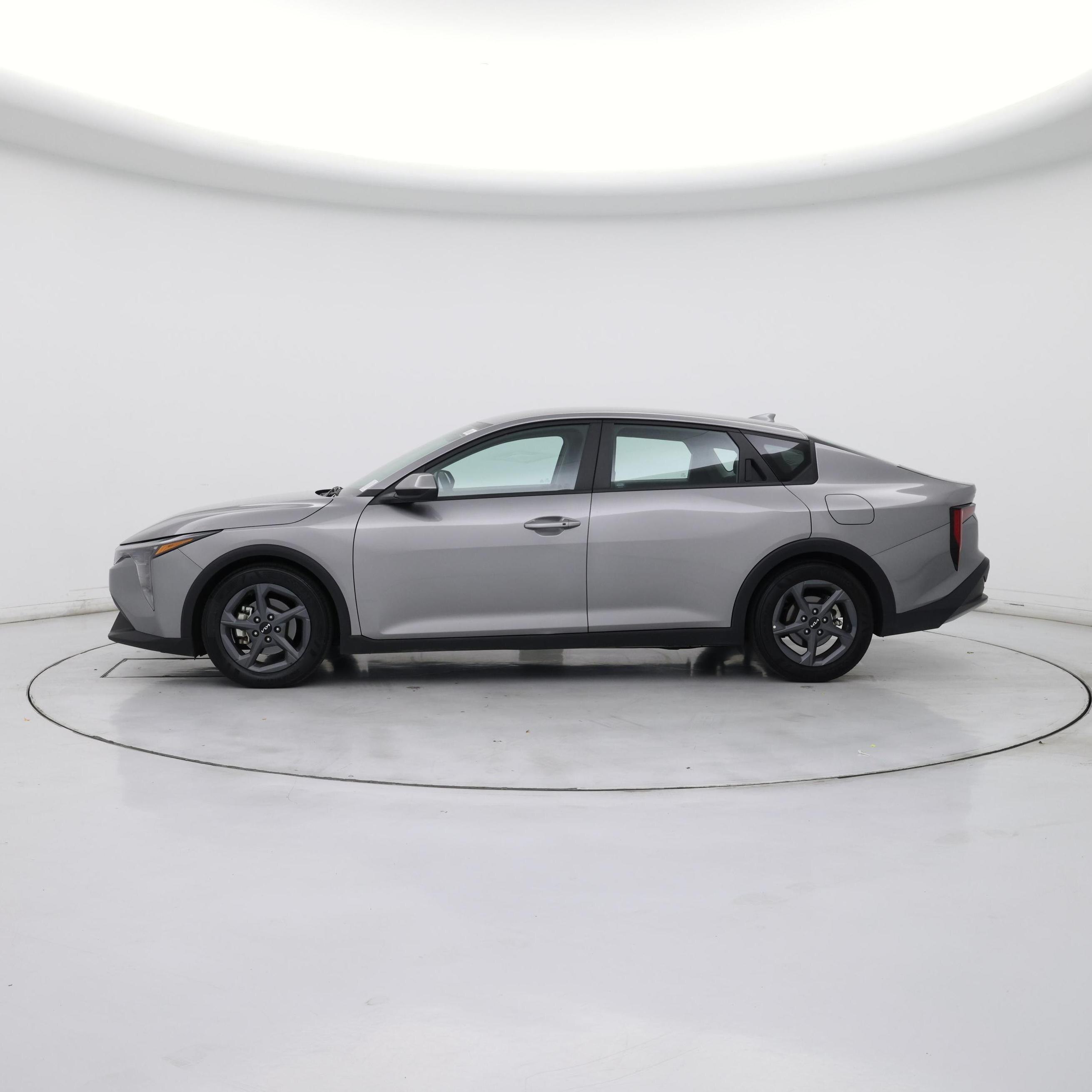Thumbnail: 2025 Kia K4 - 3