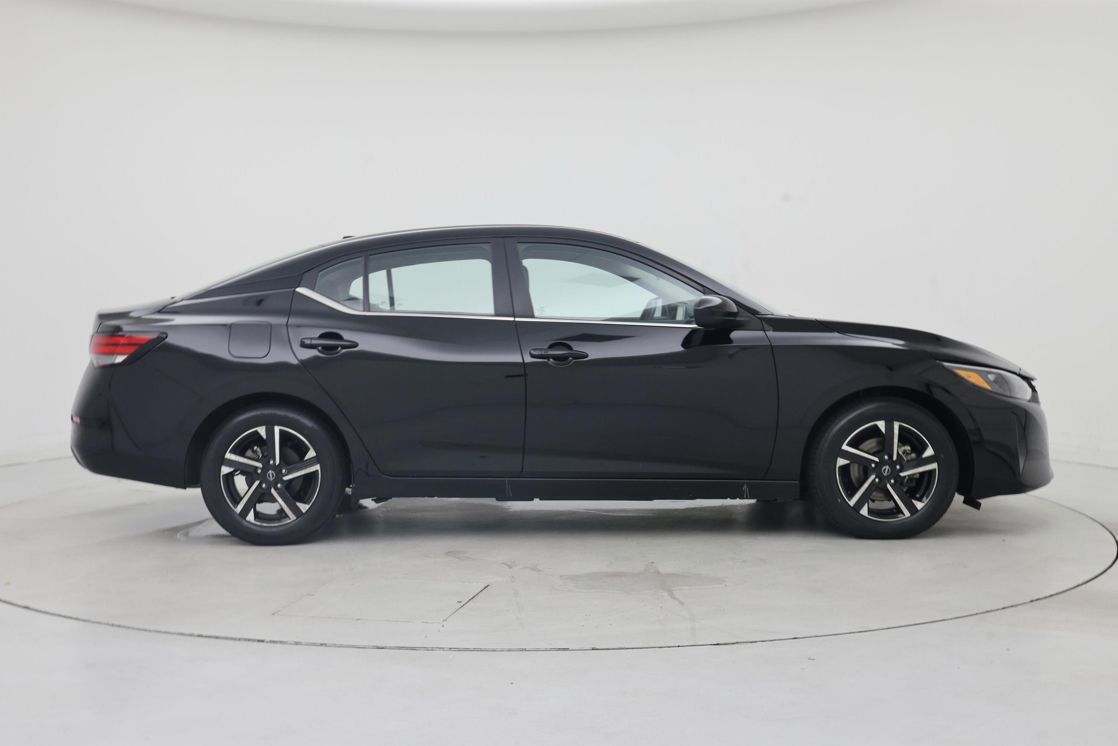 Thumbnail: 2025 Nissan Sentra - 7