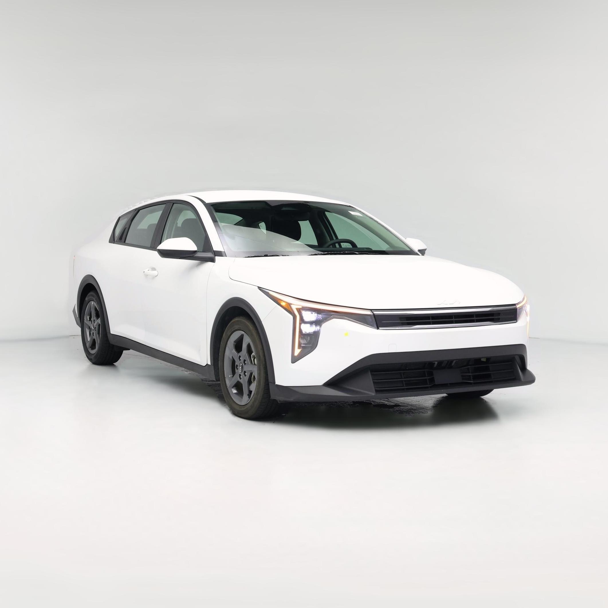 Thumbnail: 2025 Kia K4 - 1