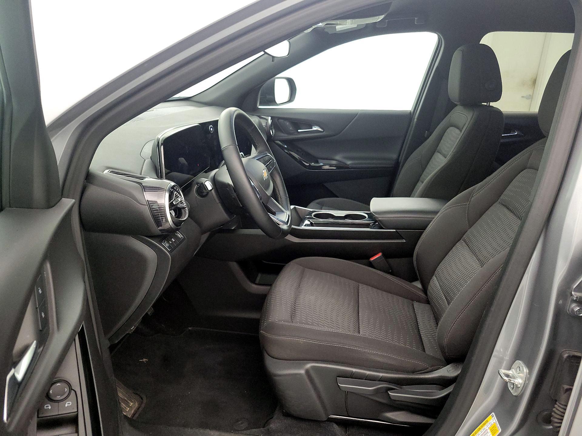 Thumbnail: 2025 Chevrolet Equinox - 11