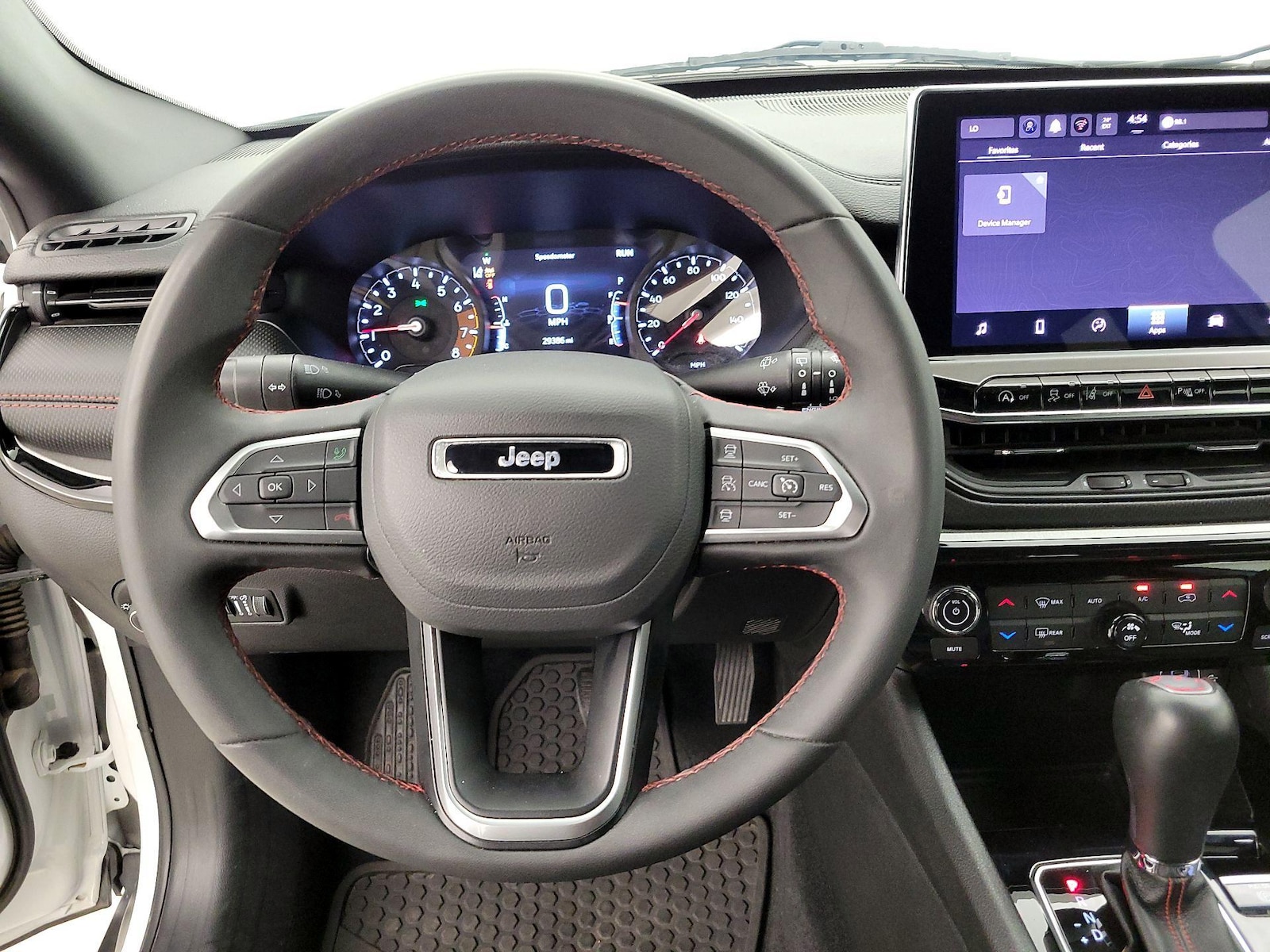 2025 Jeep Compass Trailhawk - Photo 11