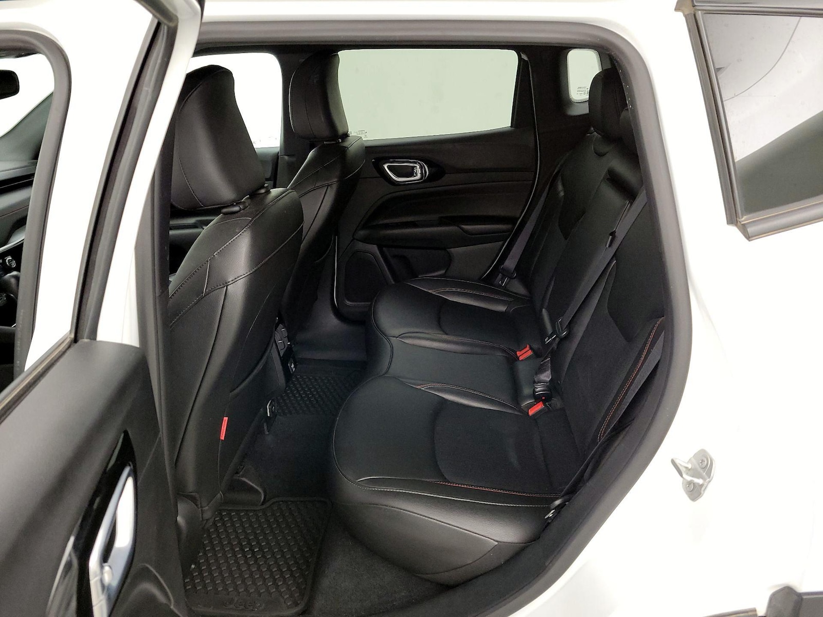 2025 Jeep Compass Trailhawk - Photo 20