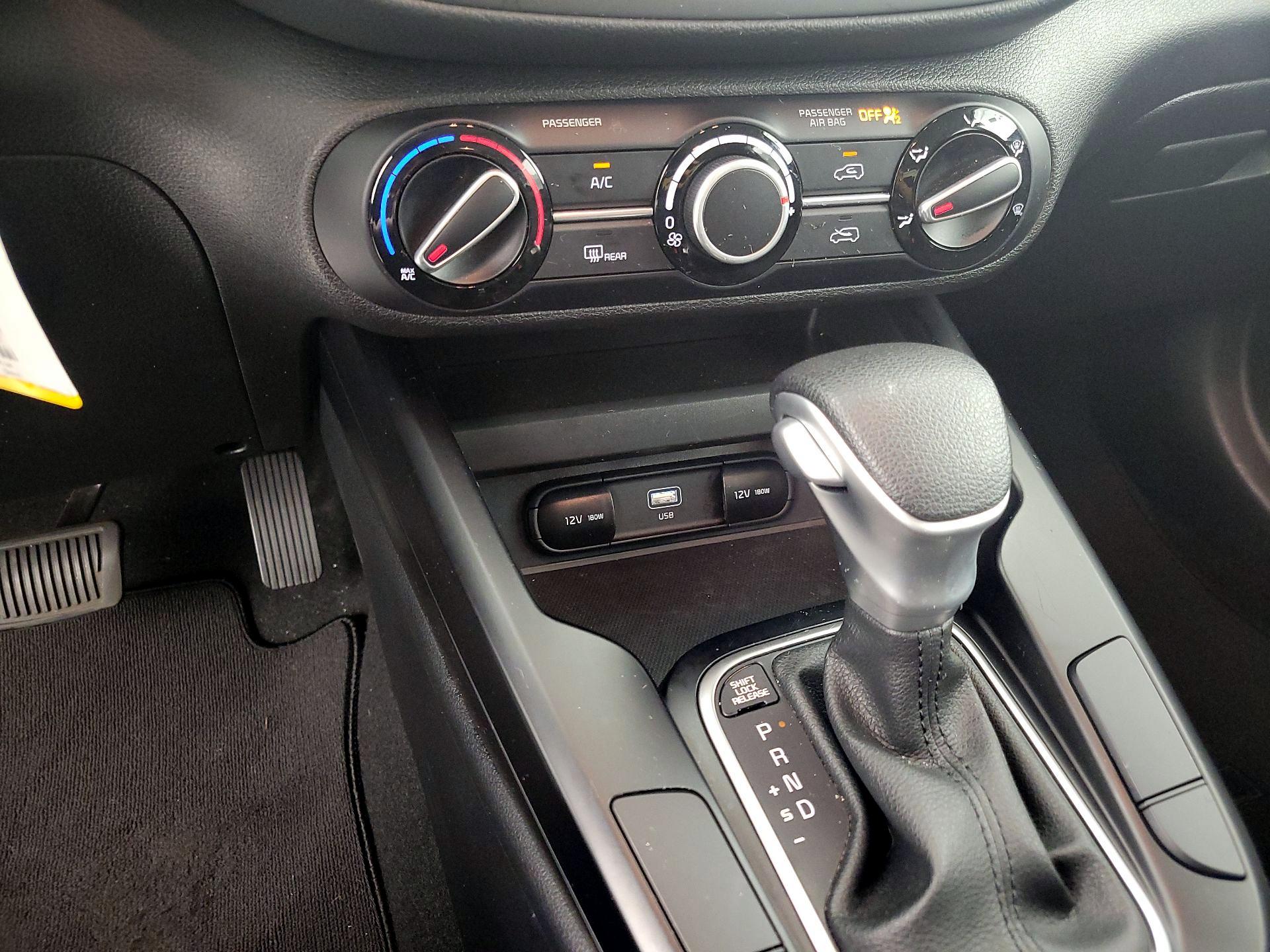 Thumbnail: 2025 Kia Soul - 16