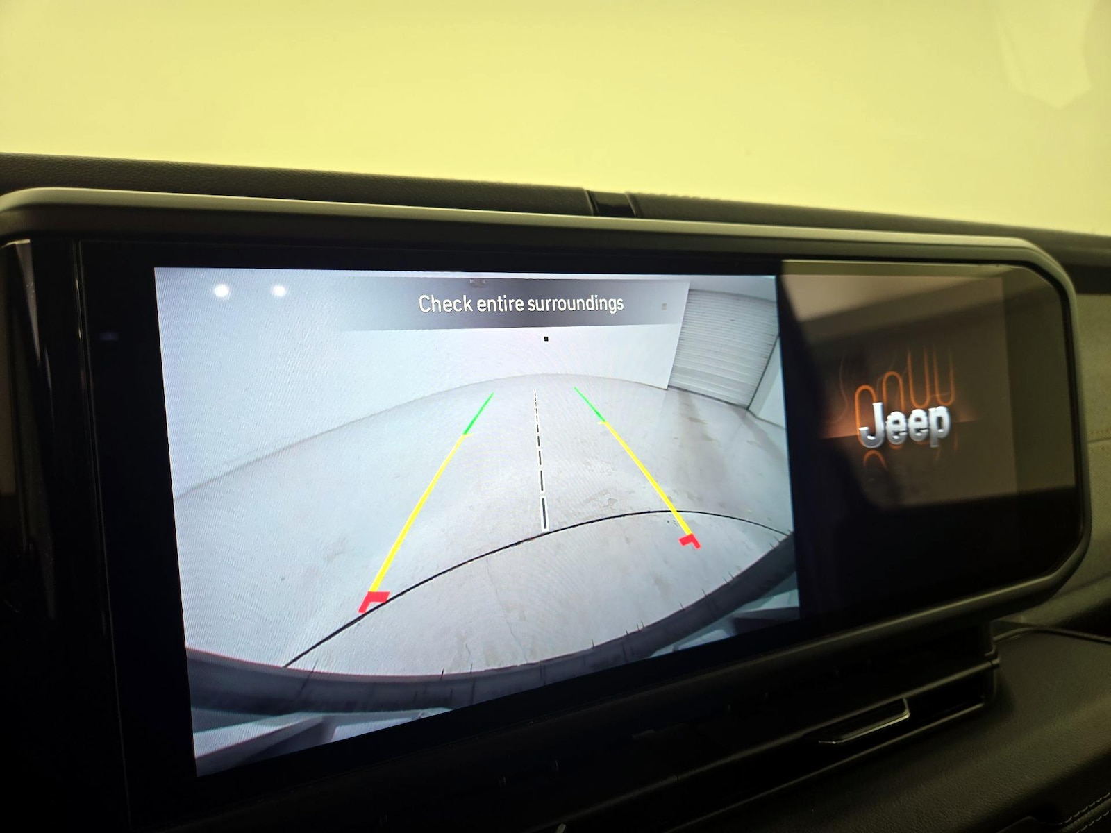 2025 Jeep Wrangler 4-Door Sahara - Photo 15