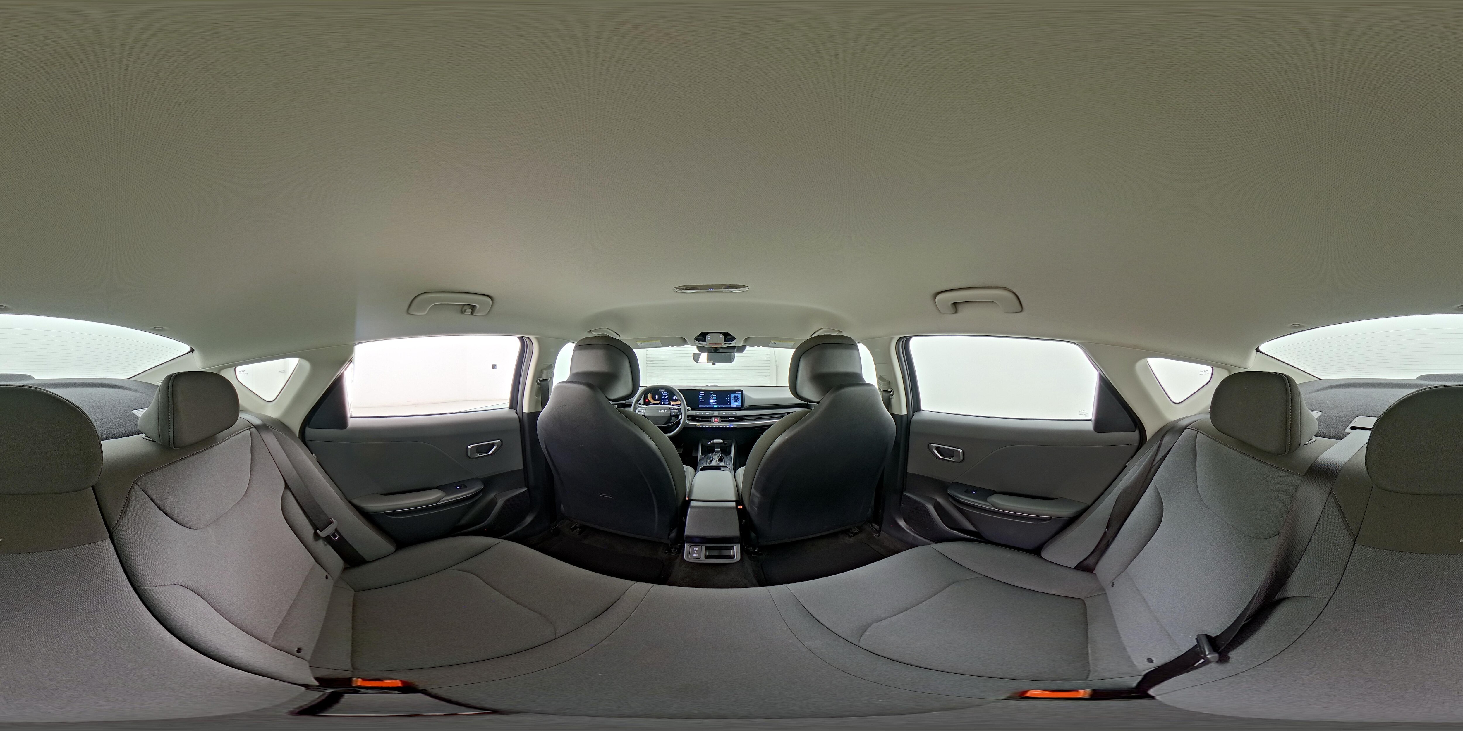 2025 Kia K4 LXS - Photo 25