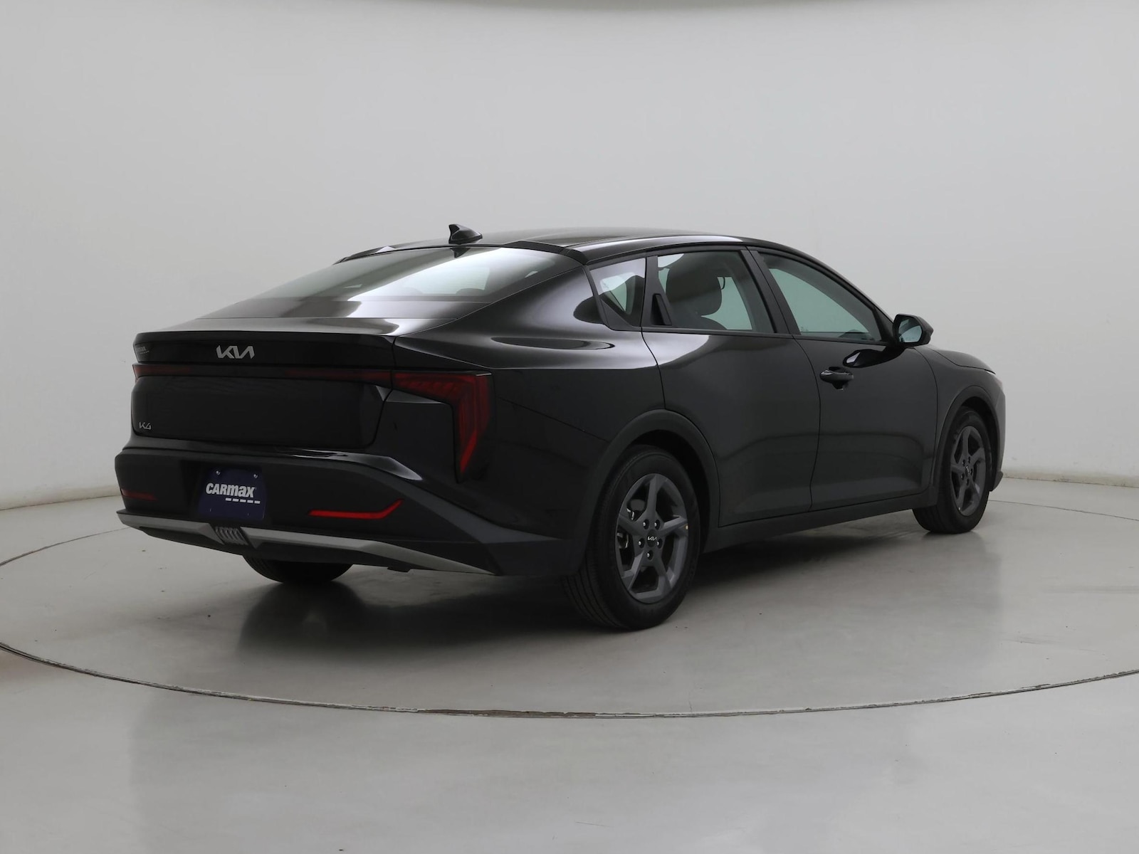 2025 Kia K4 LXS - Photo 9