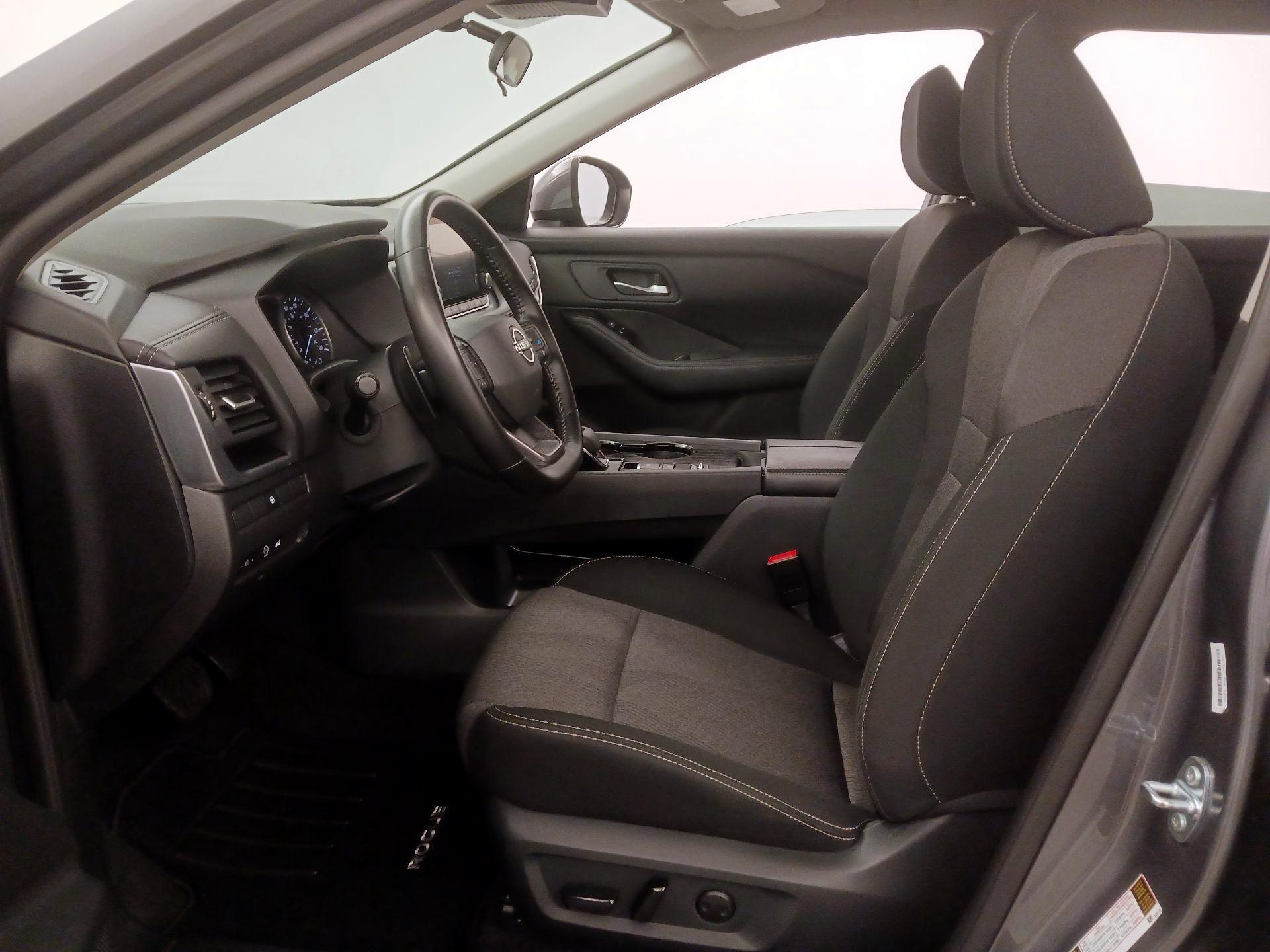 Thumbnail: 2025 Nissan Rogue - 11
