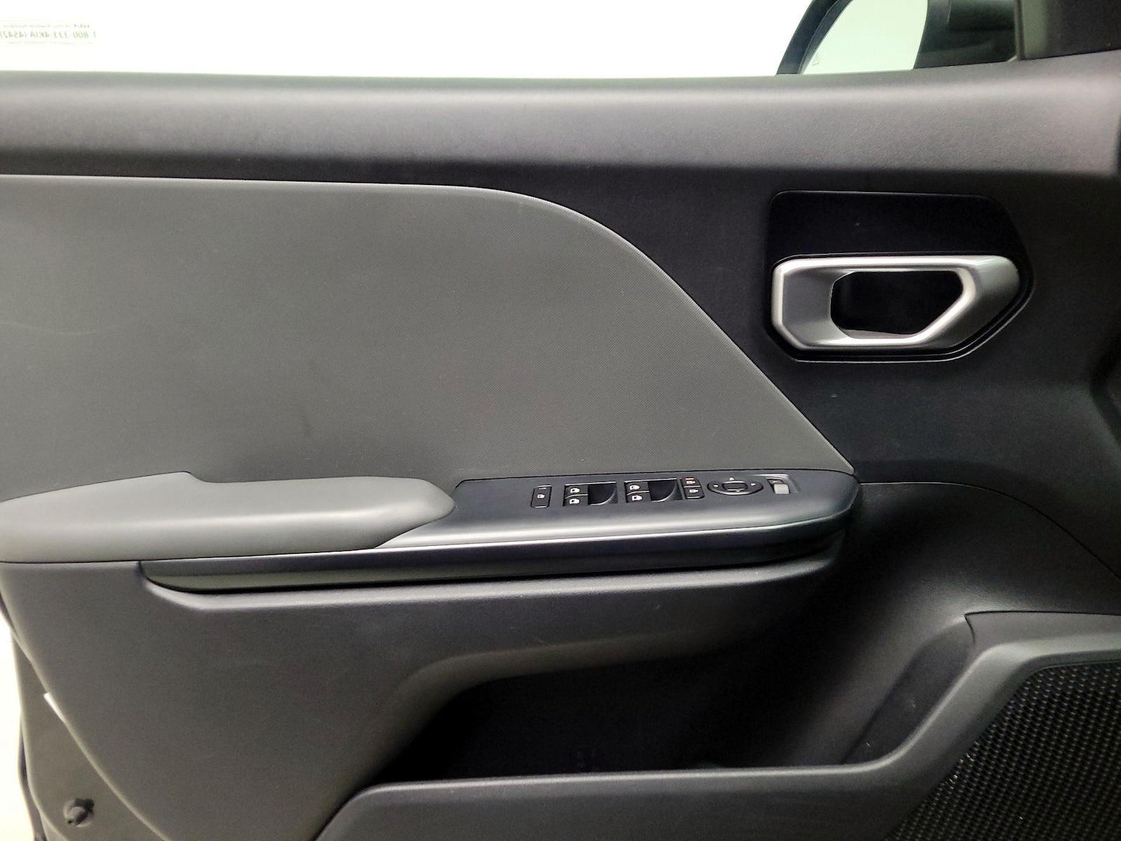2025 Kia K4 LXS - Photo 13