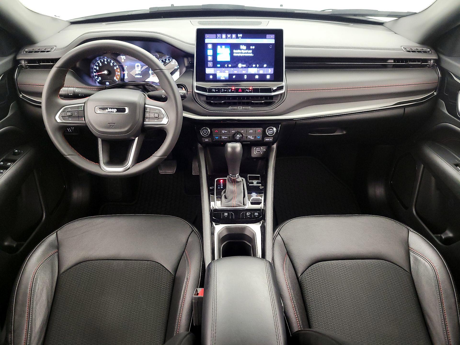 Thumbnail: 2025 Jeep Compass - 9