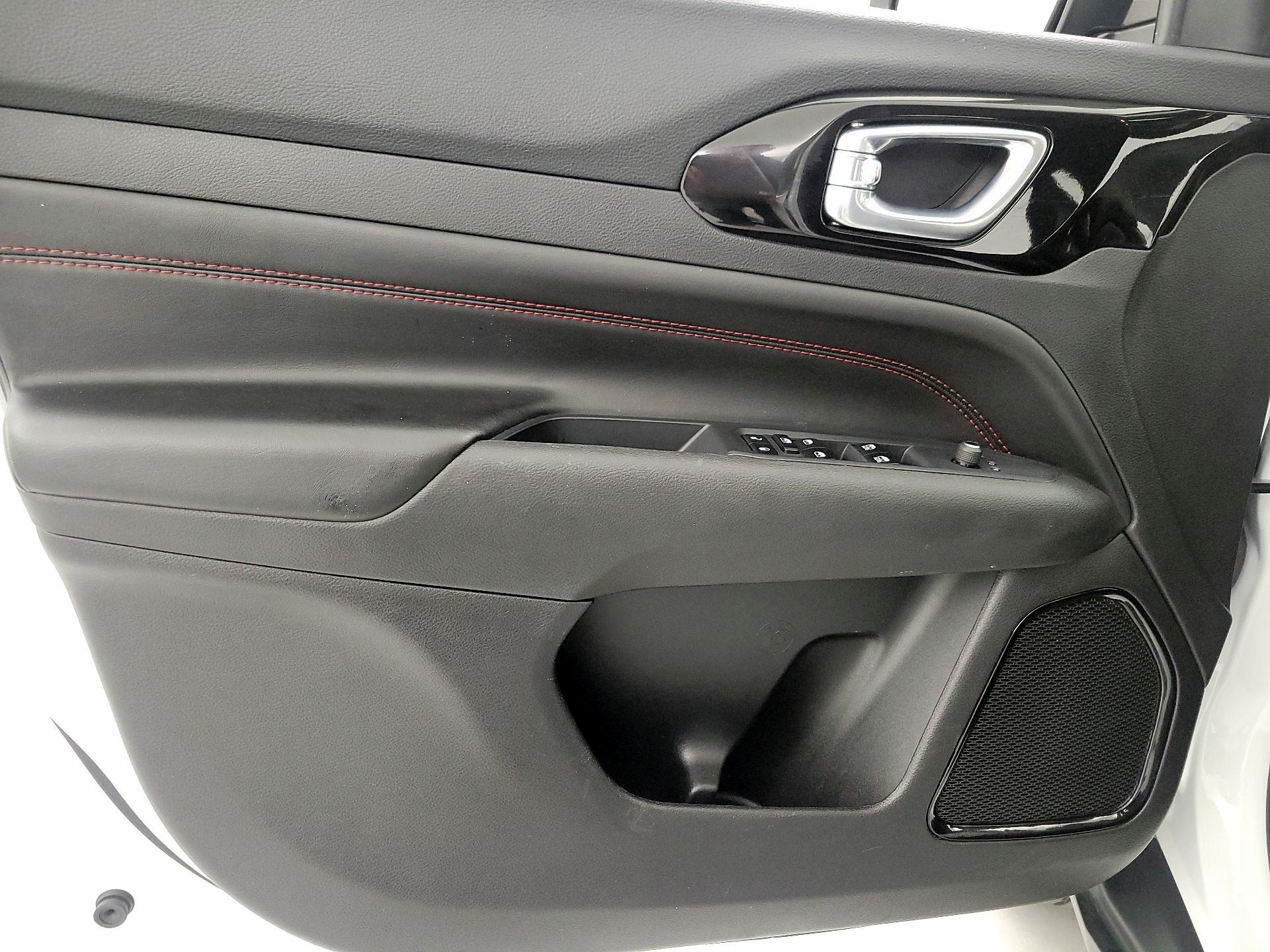 Thumbnail: 2025 Jeep Compass - 12