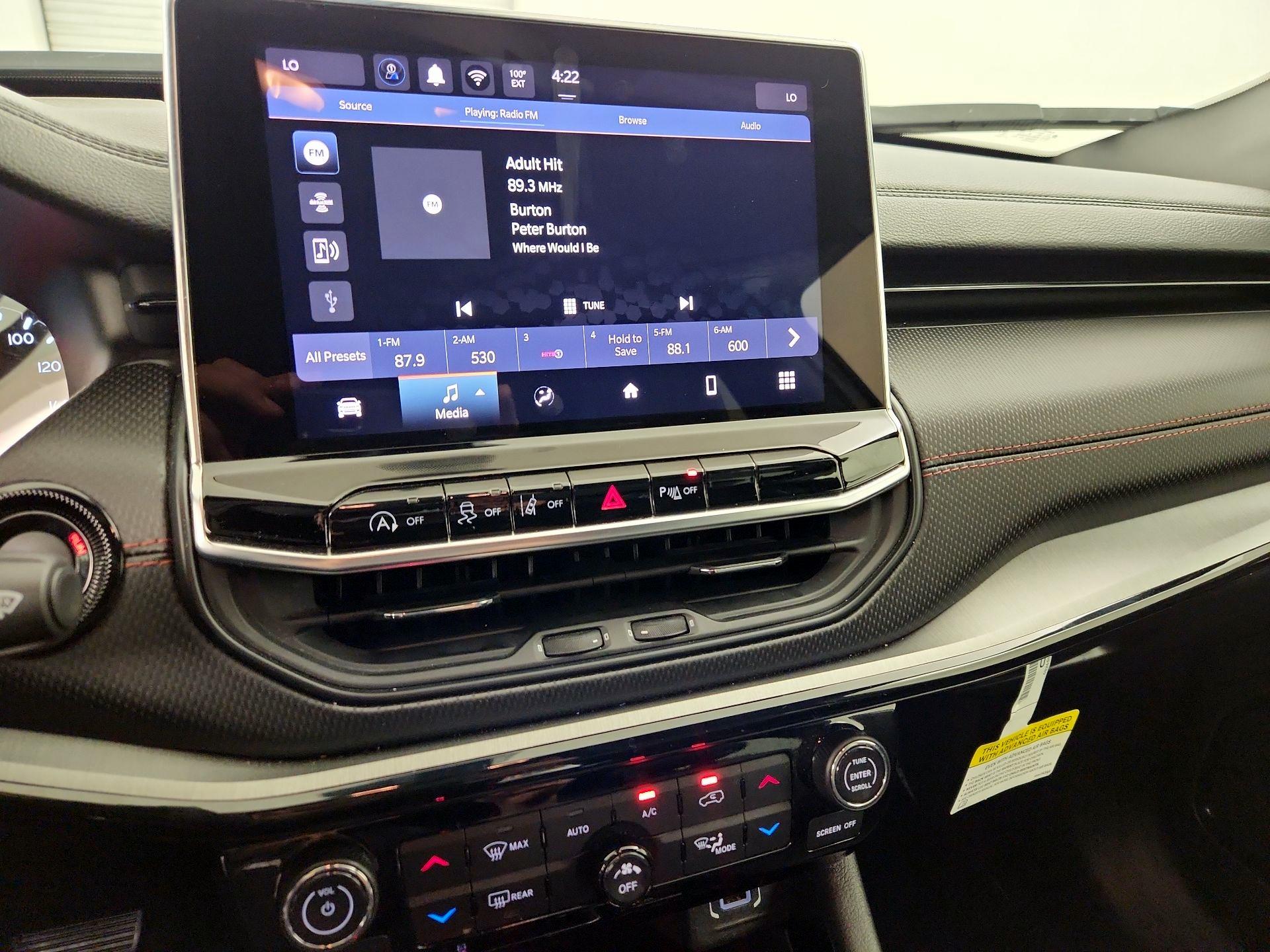 Thumbnail: 2025 Jeep Compass - 15