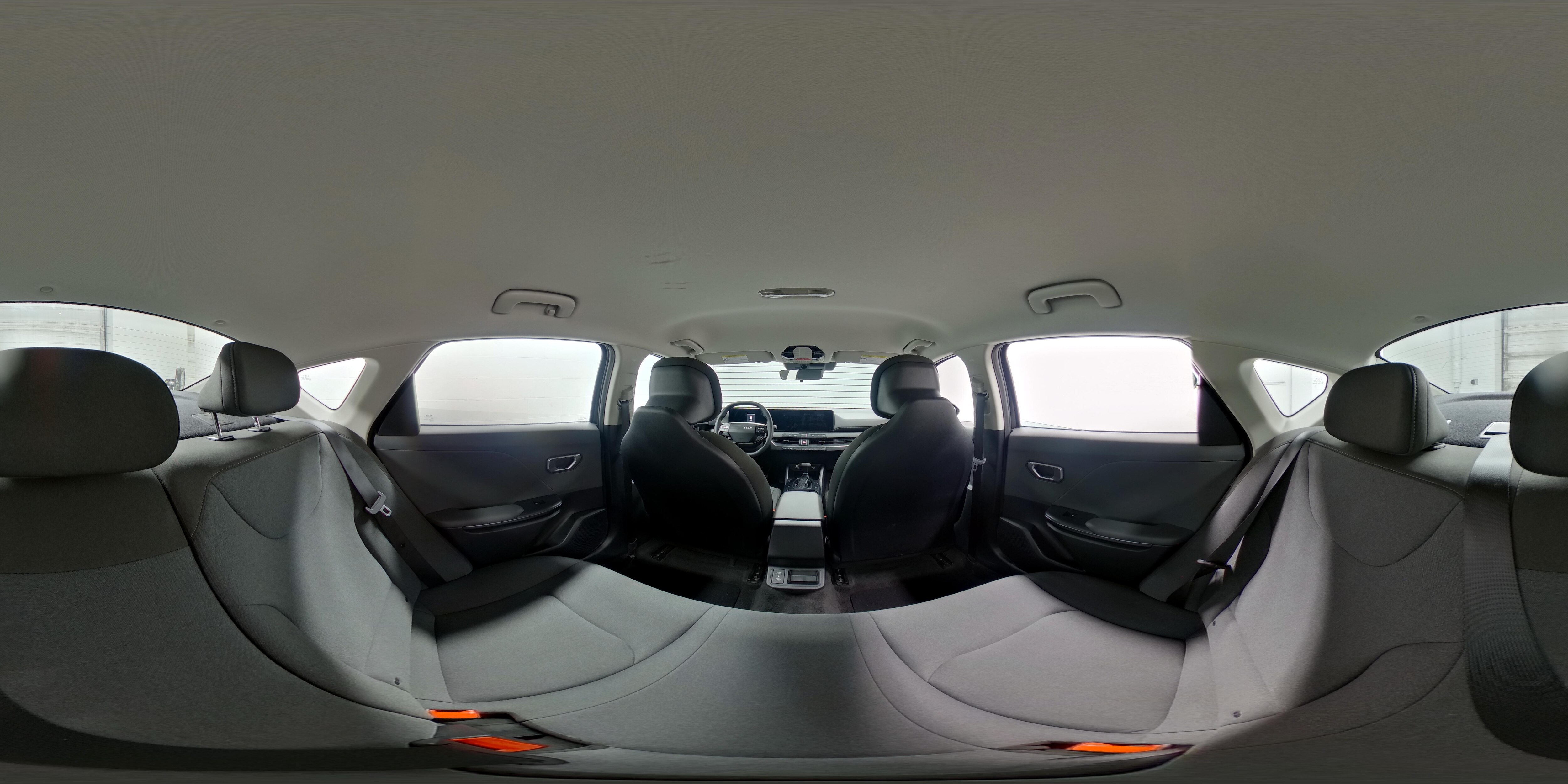 2025 Kia K4 LXS - Photo 25