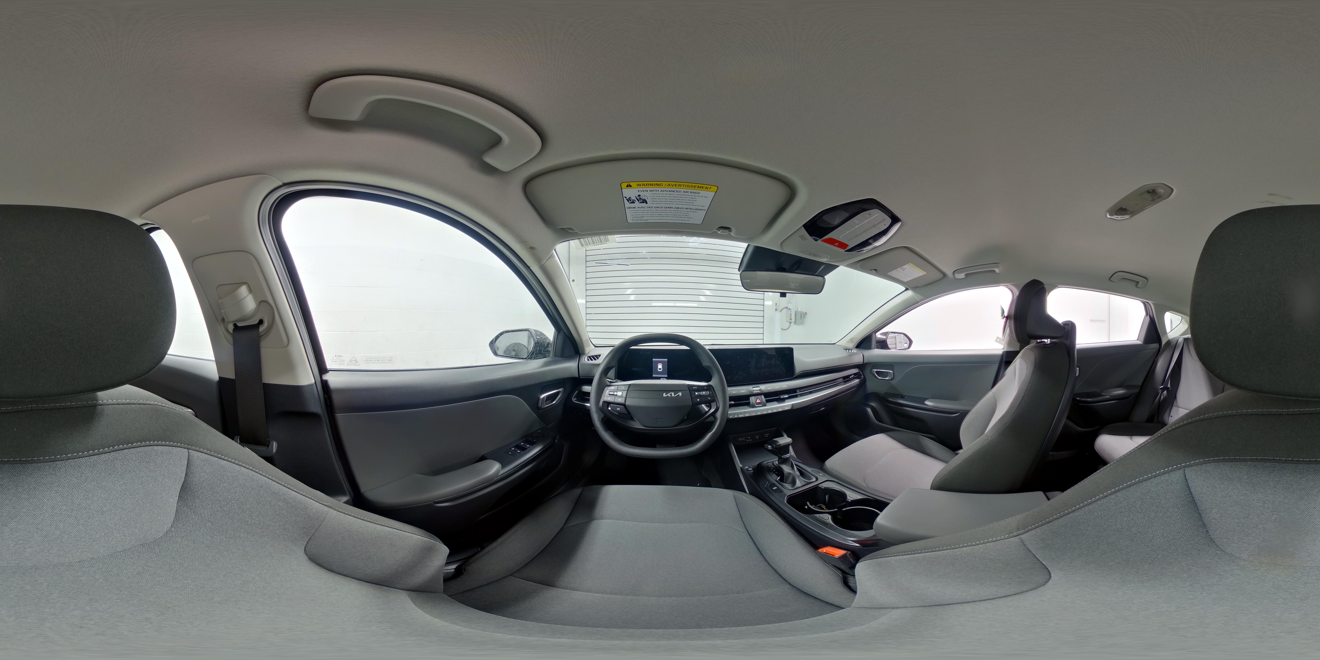 2025 Kia K4 LXS - Photo 26