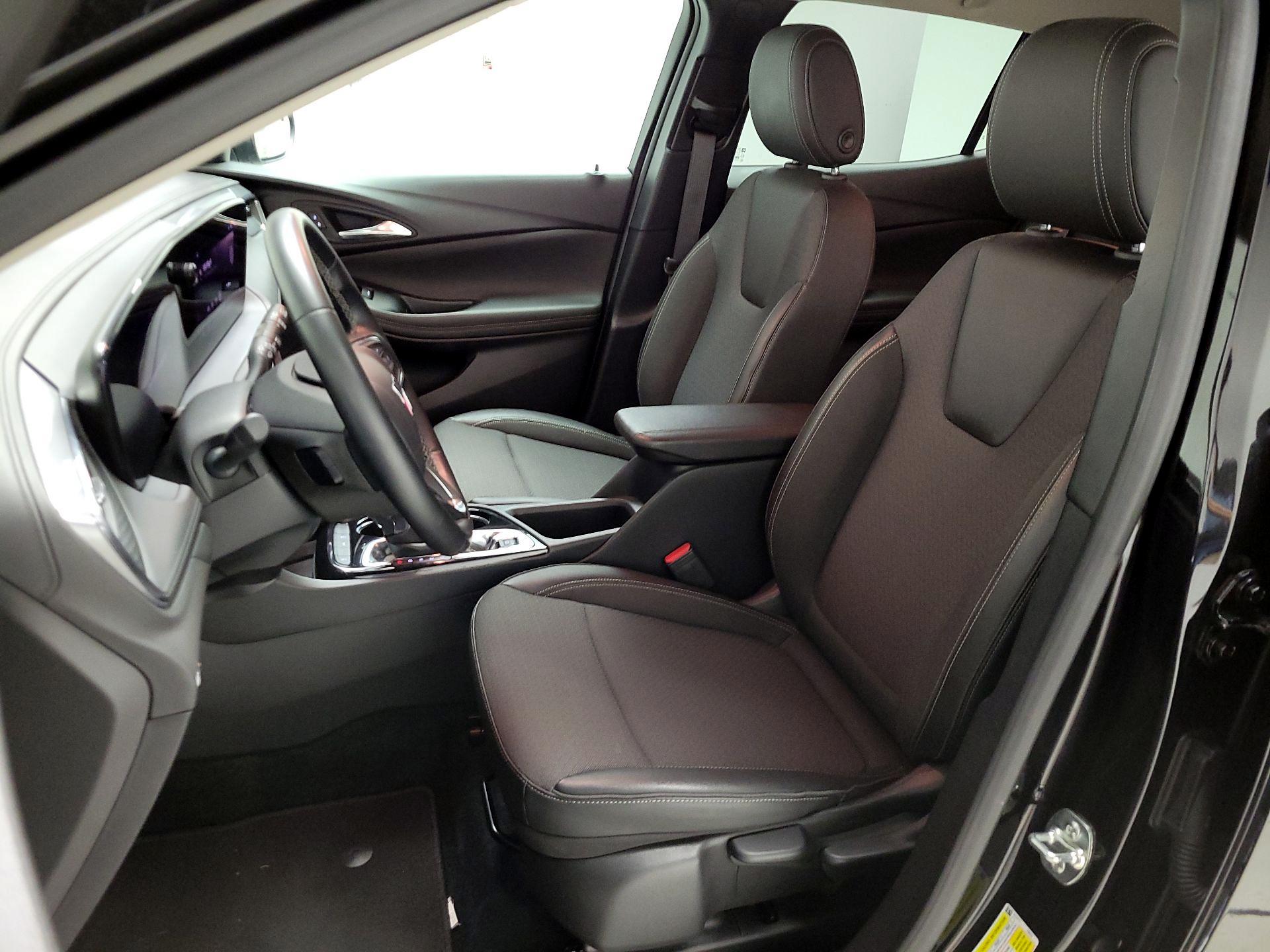 Thumbnail: 2025 Buick Encore GX - 11