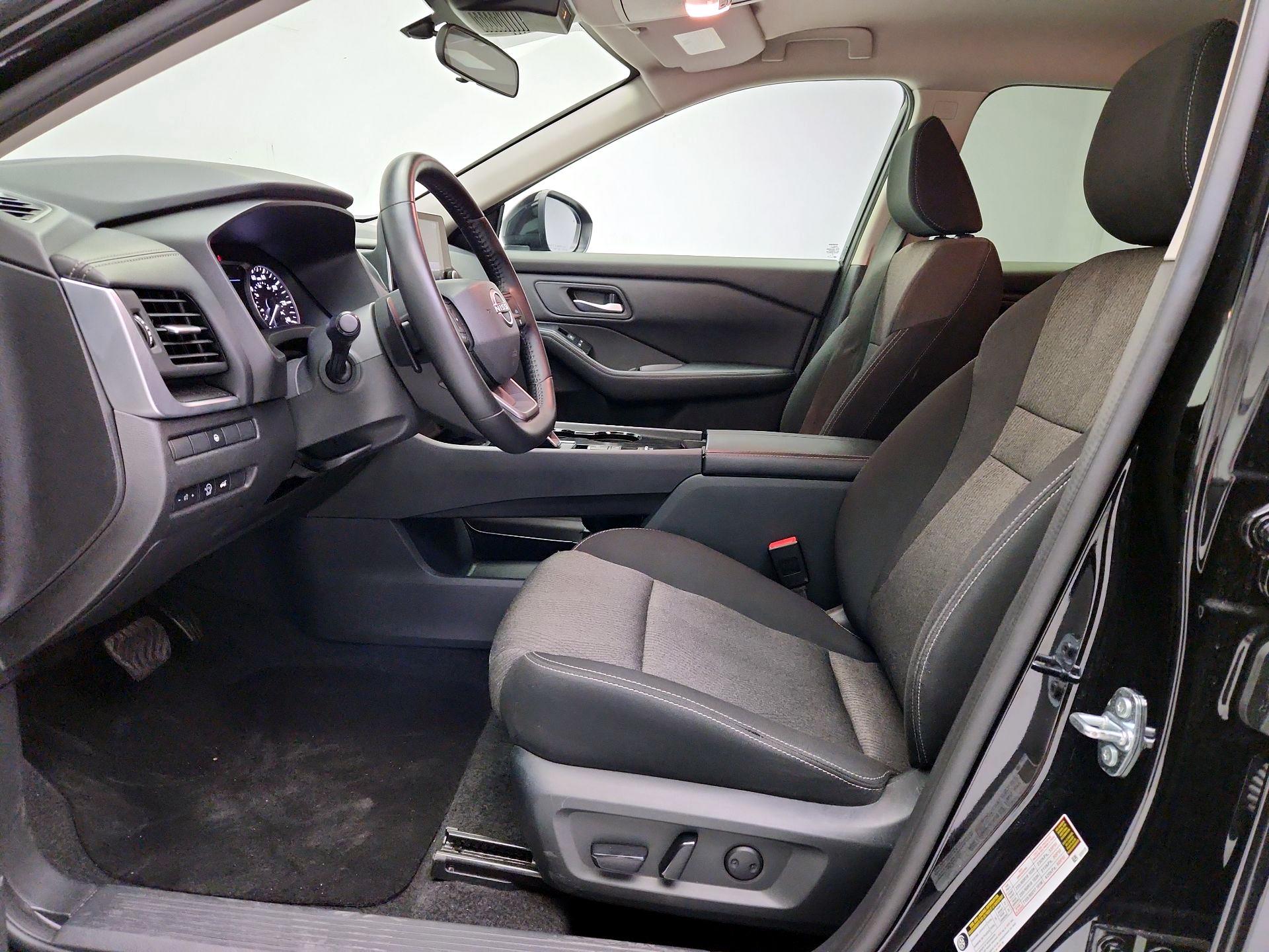 Thumbnail: 2025 Nissan Rogue - 11