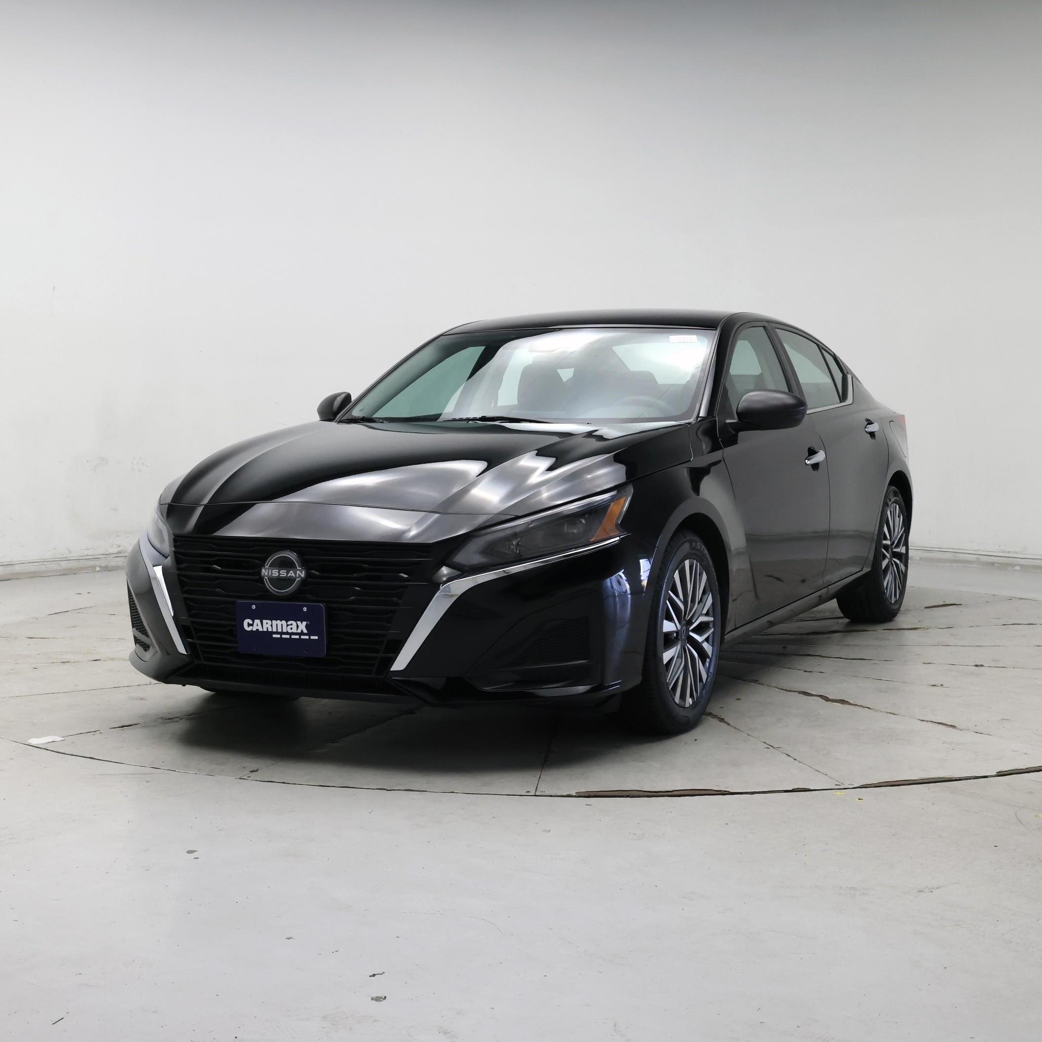 Thumbnail: 2025 Nissan Altima - 4