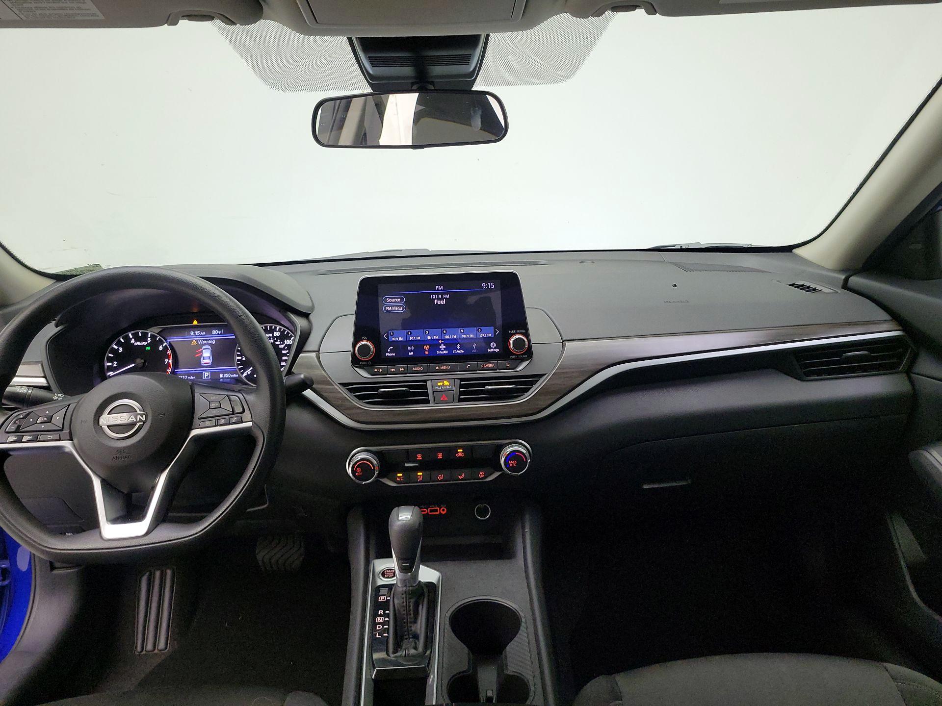 Thumbnail: 2025 Nissan Altima - 9