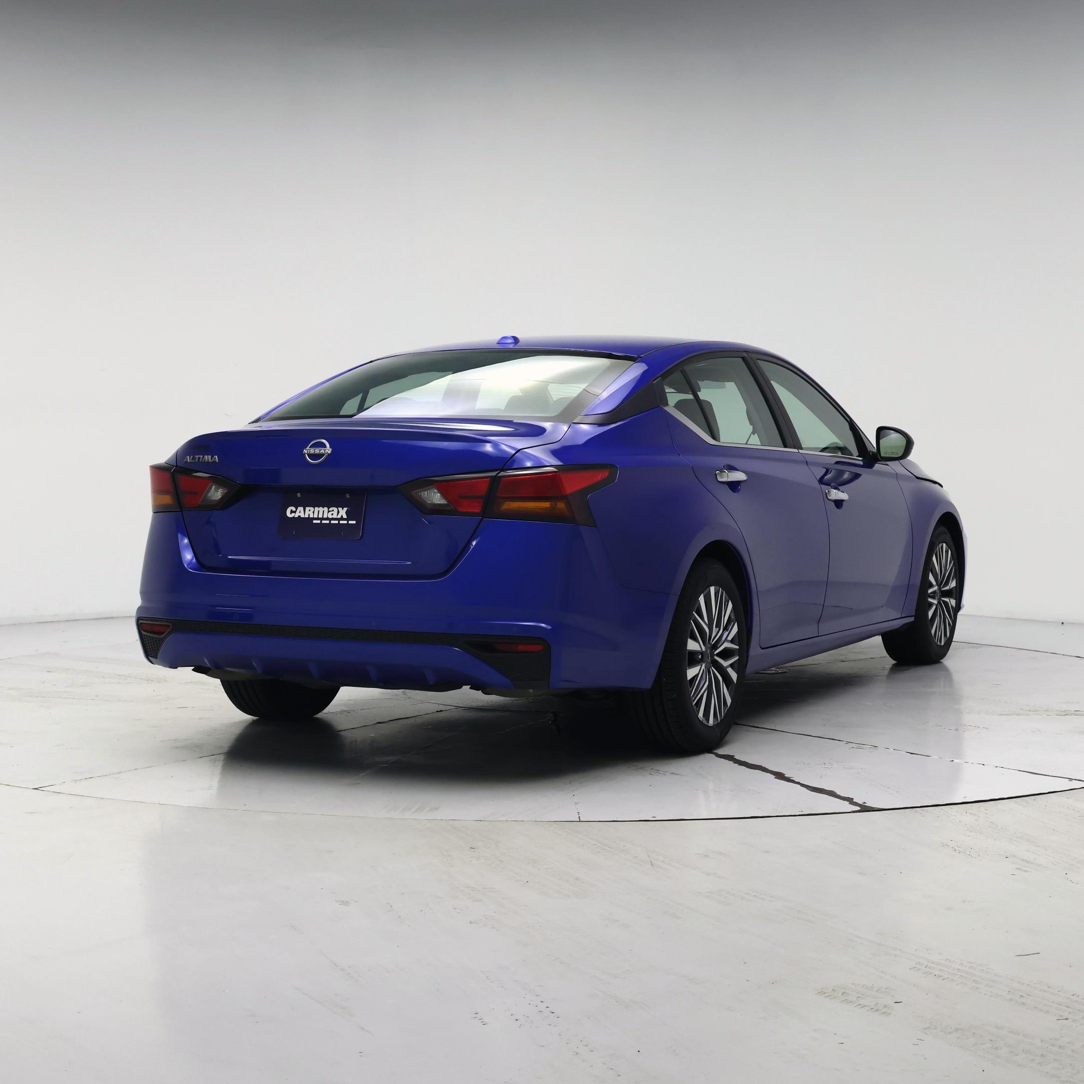 Thumbnail: 2025 Nissan Altima - 8