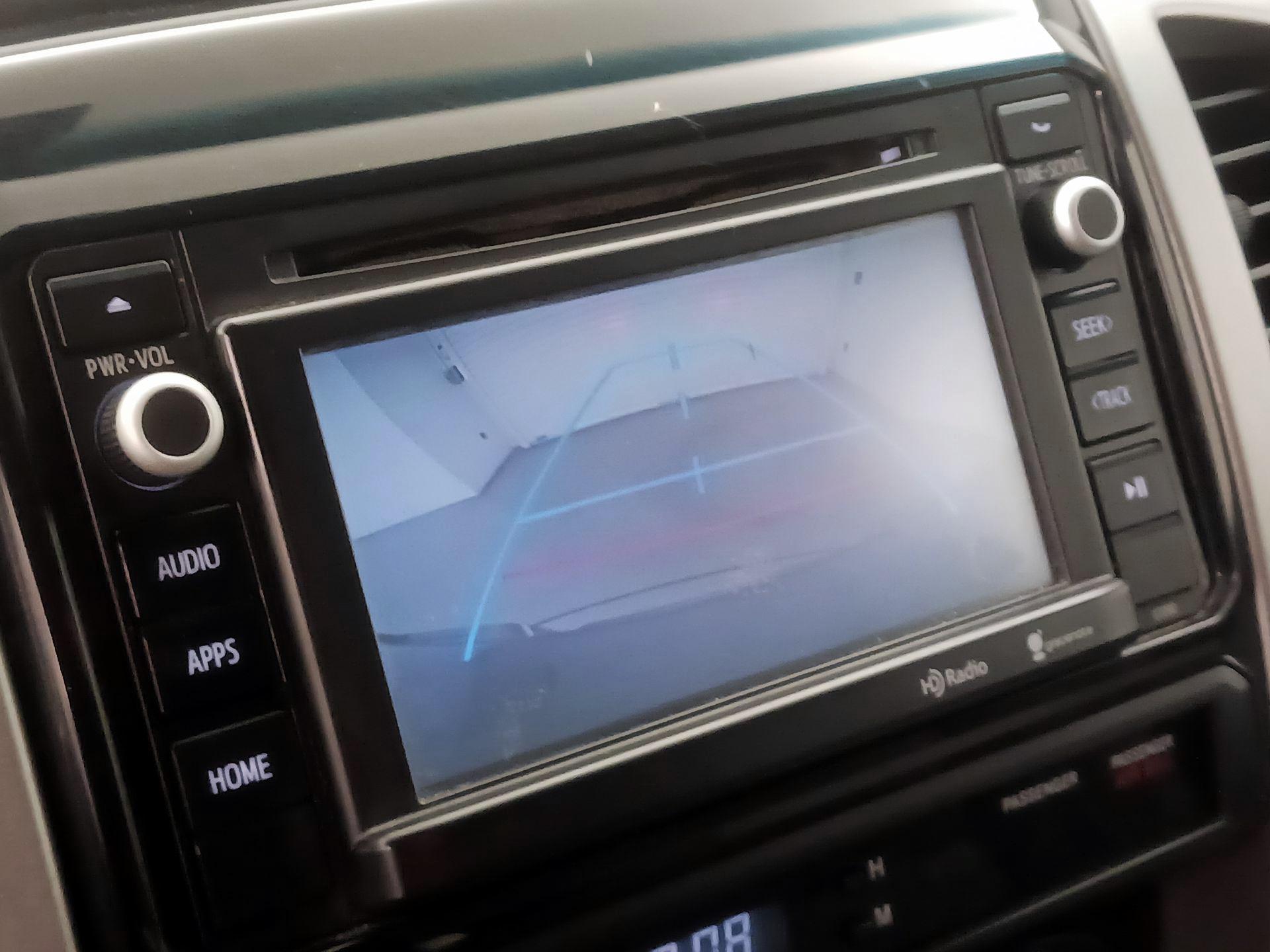 Thumbnail: 2014 Toyota Tacoma - 14