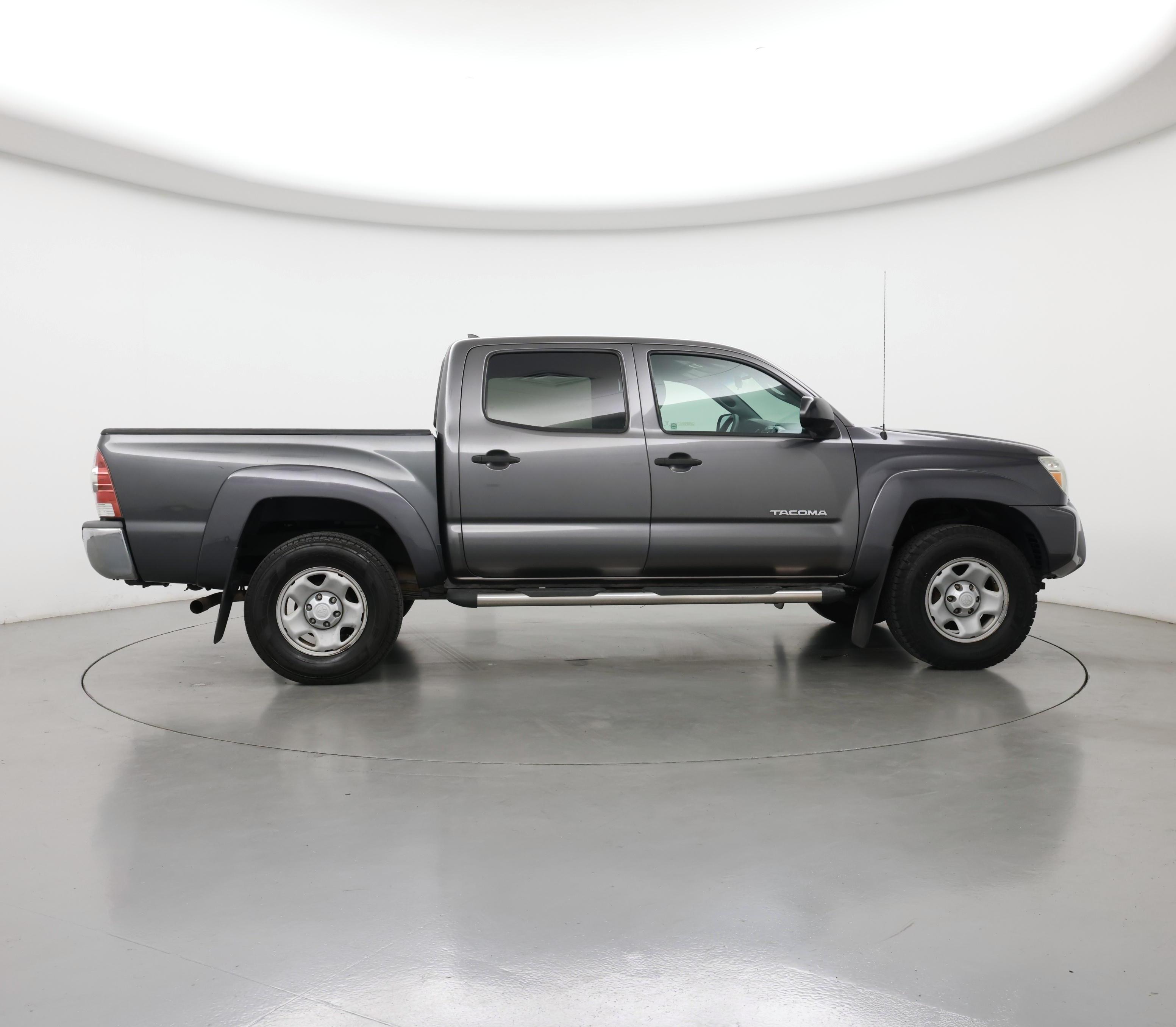 Thumbnail: 2014 Toyota Tacoma - 7