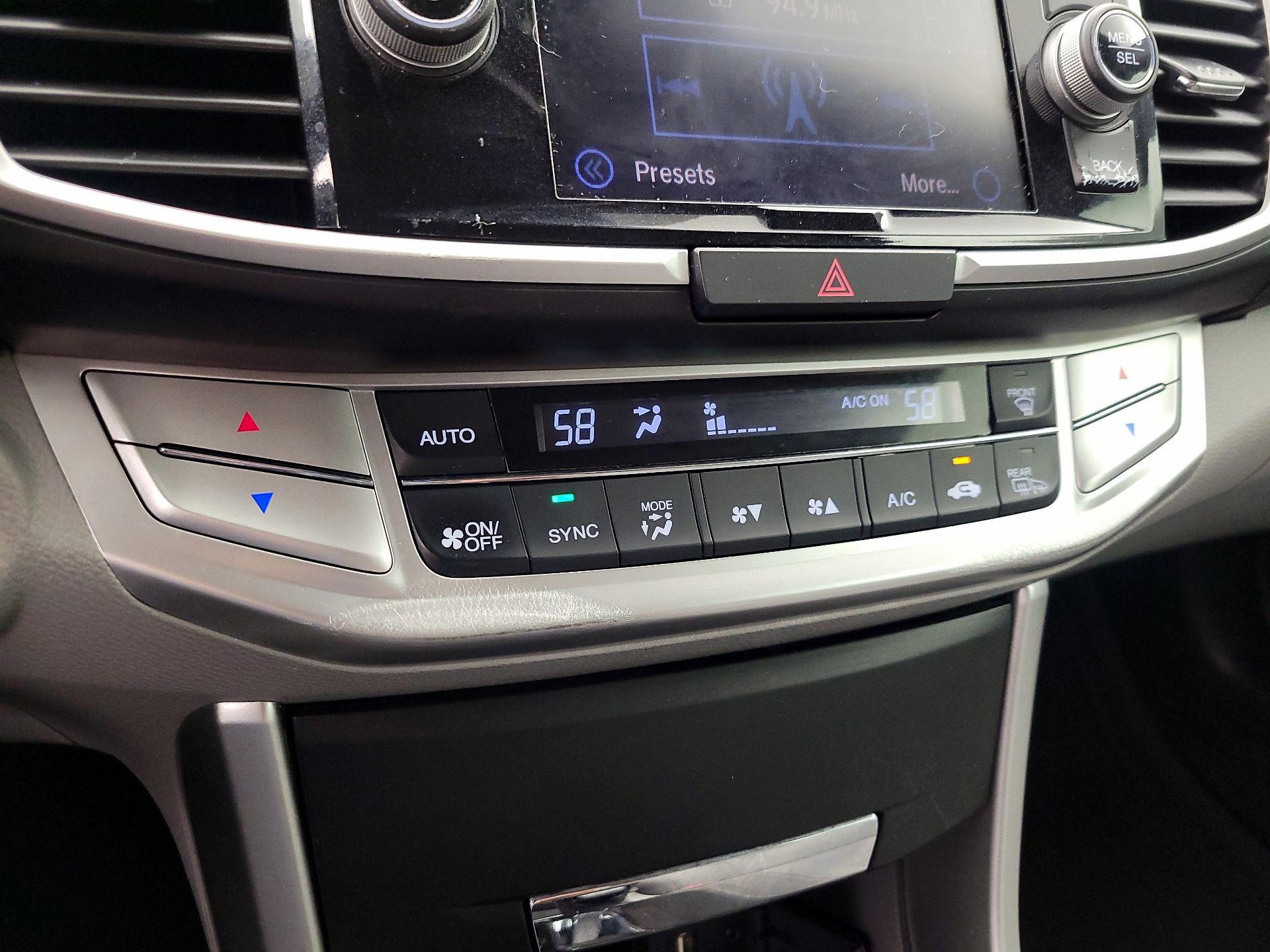 Thumbnail: 2015 Honda Accord - 16