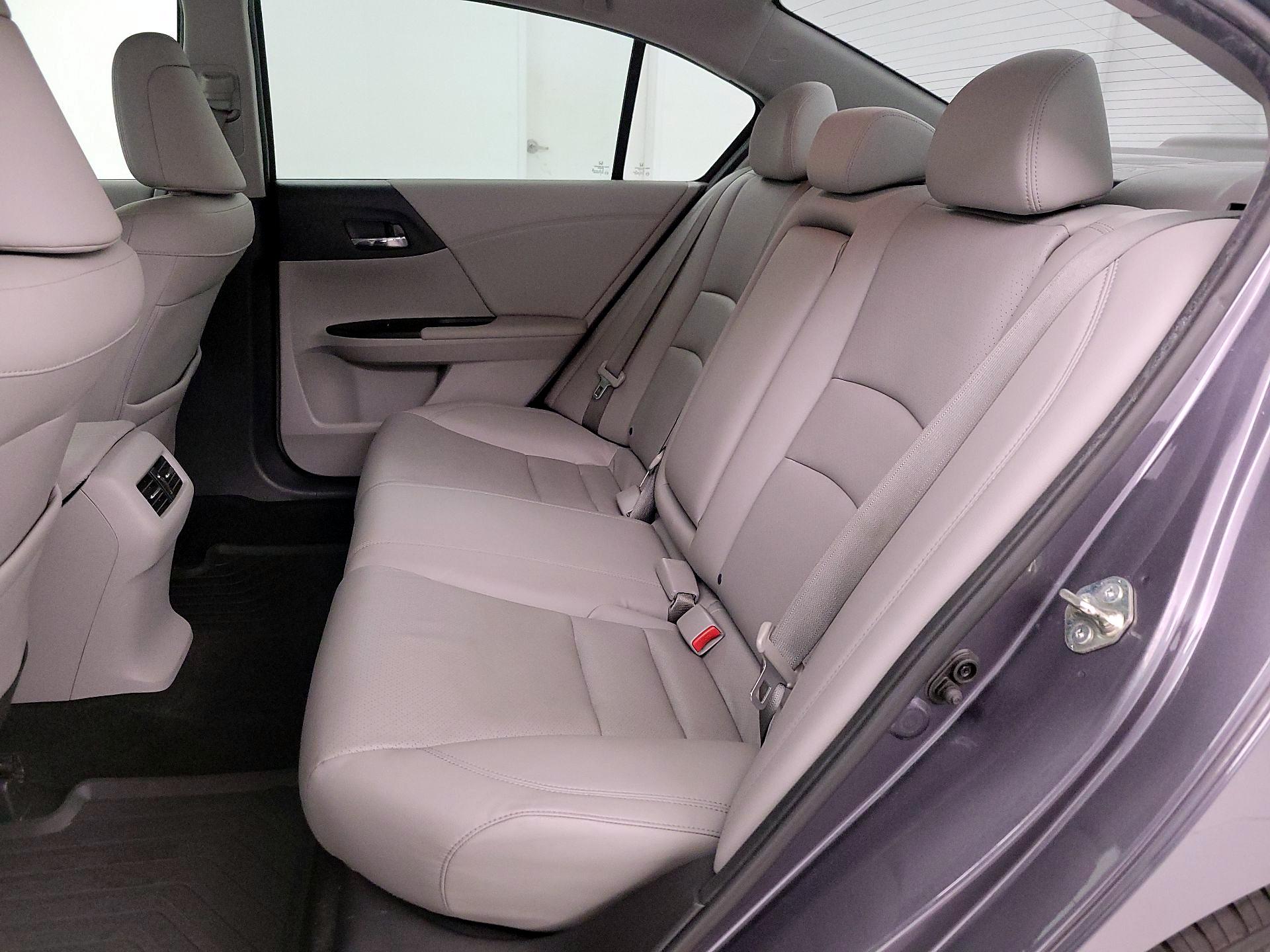Thumbnail: 2015 Honda Accord - 20