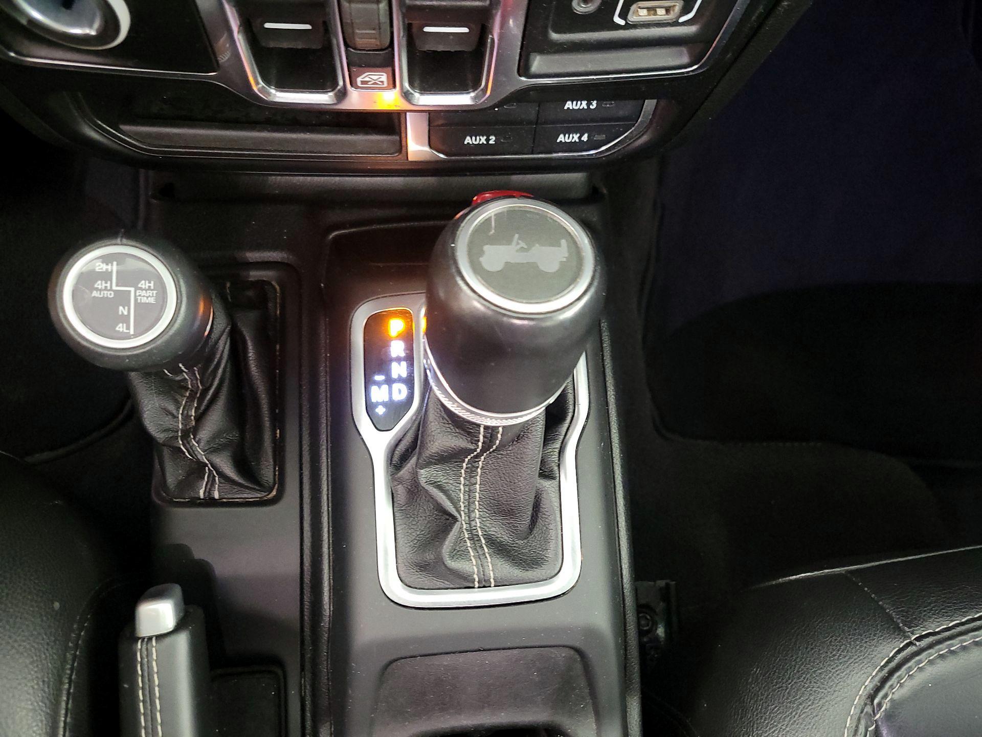 Thumbnail: 2021 Jeep Wrangler - 18
