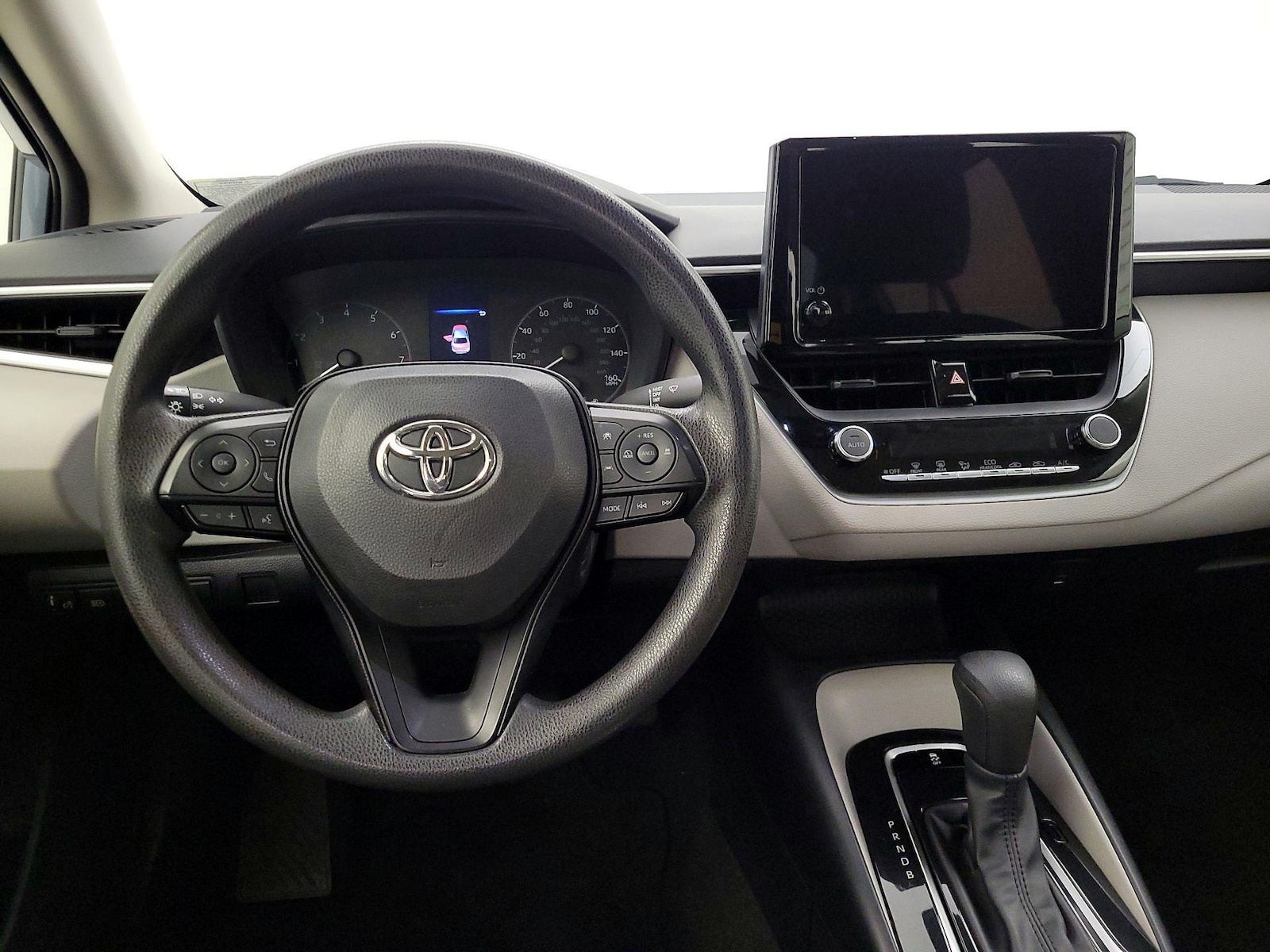 2023 Toyota Corolla LE - Photo 11