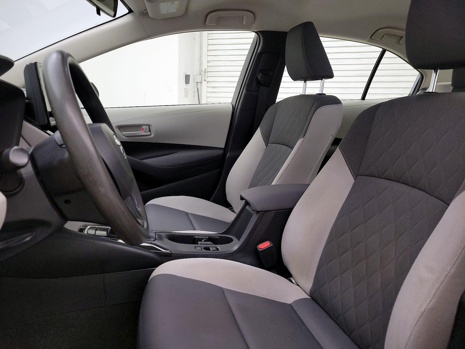 2023 Toyota Corolla LE - Photo 12
