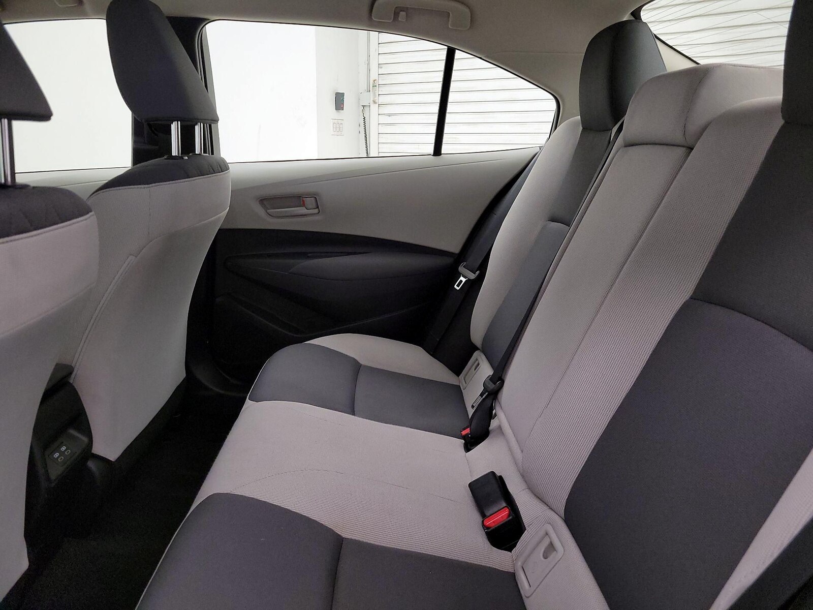 2023 Toyota Corolla LE - Photo 19