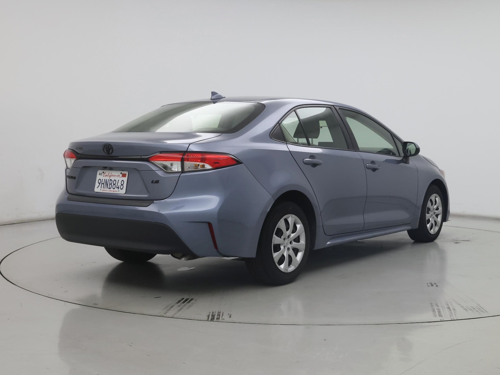 2023 Toyota Corolla LE - Photo 9