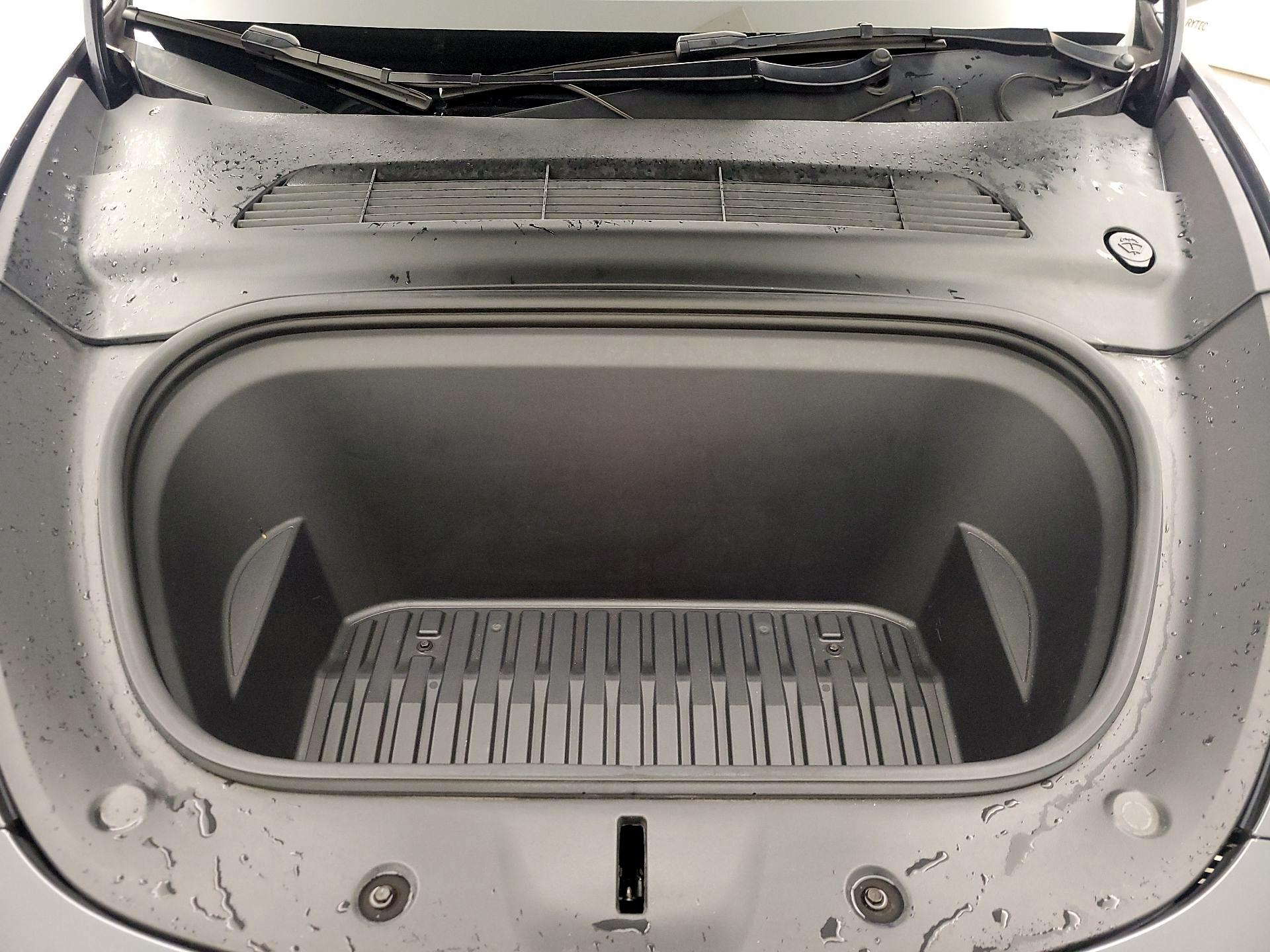 Thumbnail: 2022 Tesla Model Y - 20