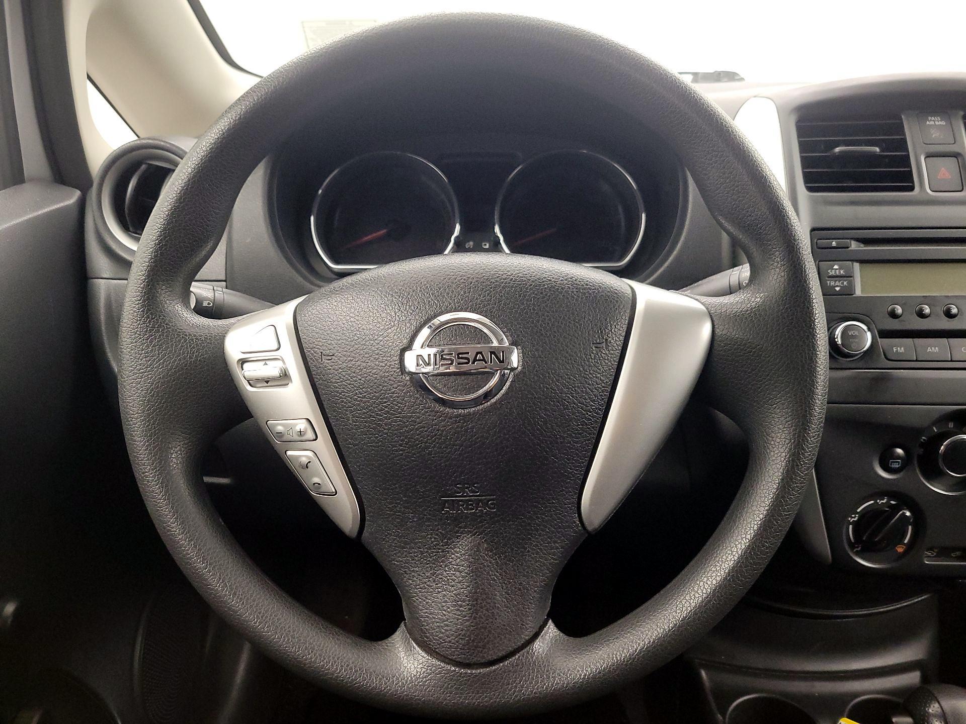 Thumbnail: 2015 Nissan Versa Note - 10