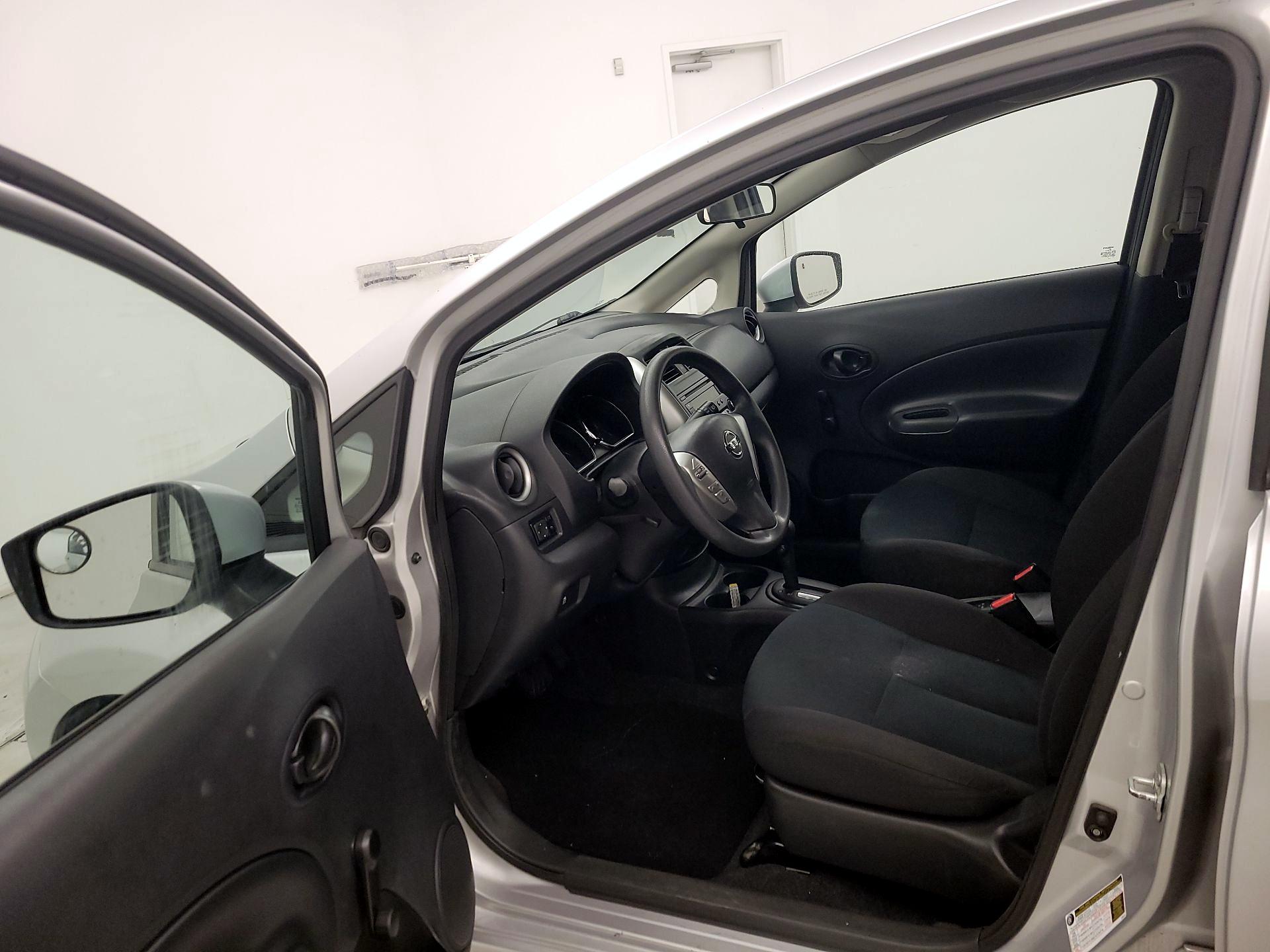 Thumbnail: 2015 Nissan Versa Note - 11