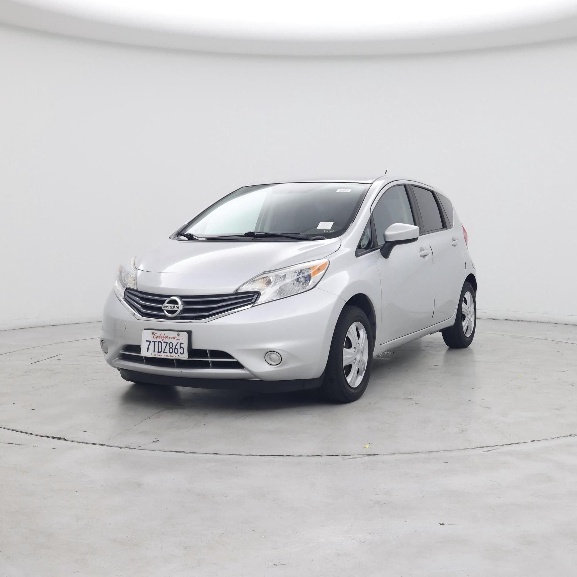 Thumbnail: 2015 Nissan Versa Note - 4