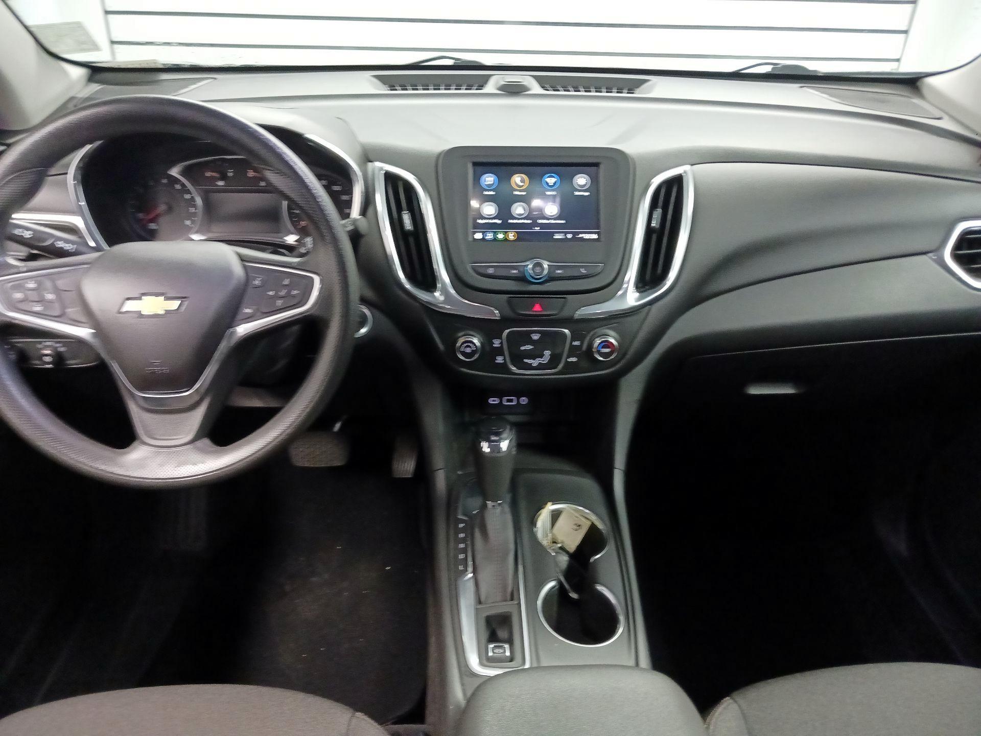 Thumbnail: 2019 Chevrolet Equinox - 9